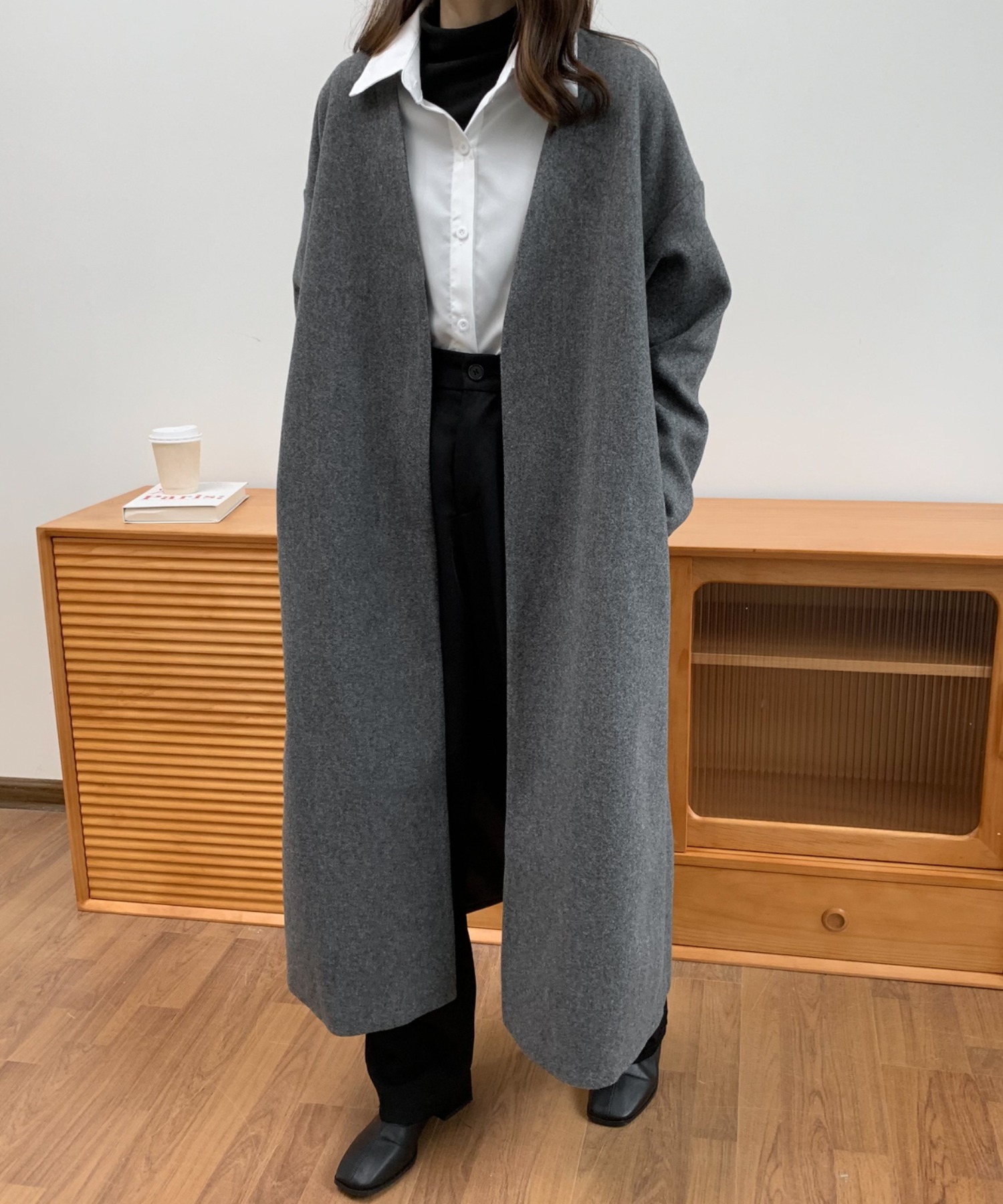 希少 BOUTIQUE TOKYO DRESS ノーカラー ロングコート ウール