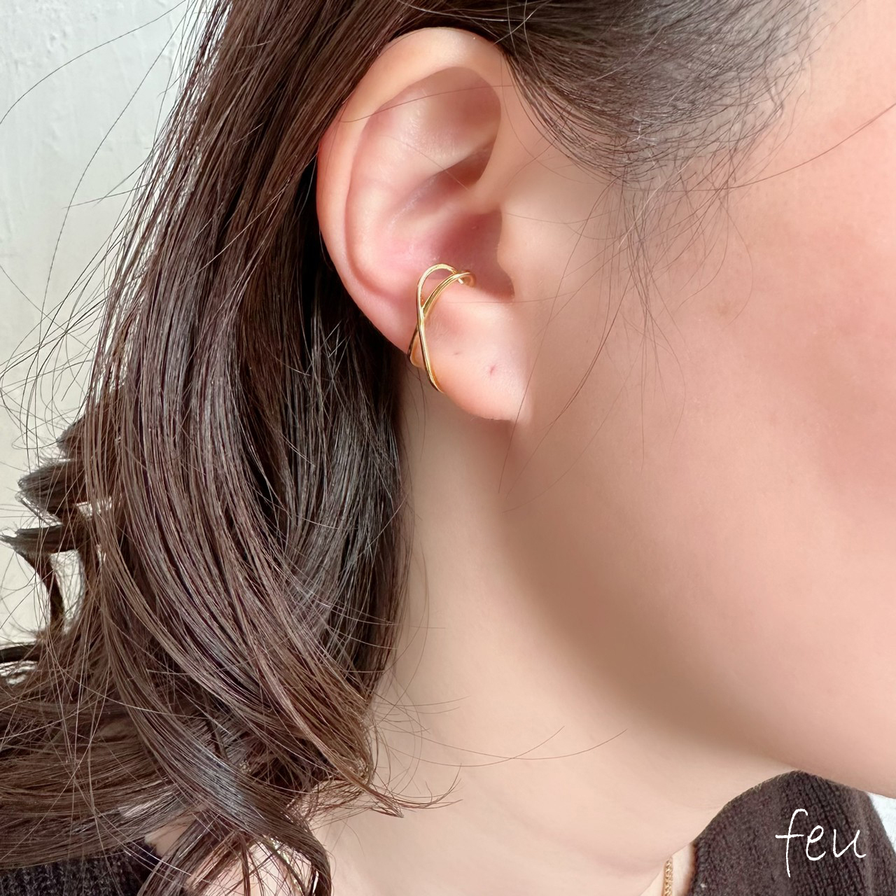 シルバー】CROSS CURVE EARCUFF[品番：FEUW0001667]｜feu（フゥー）の