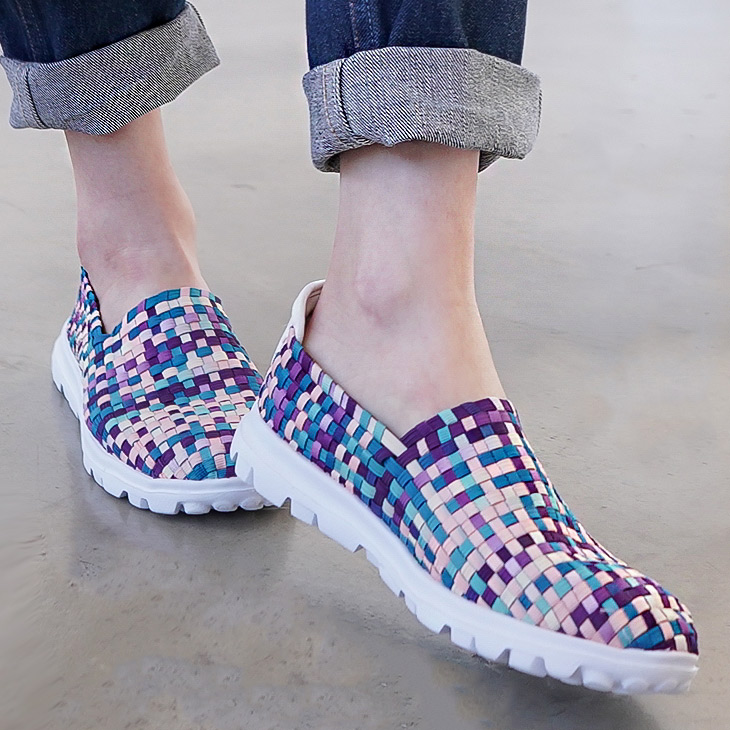 スリッポン 黒 軽量 レディーススニーカーの人気商品 通販 価格比較 価格 Com