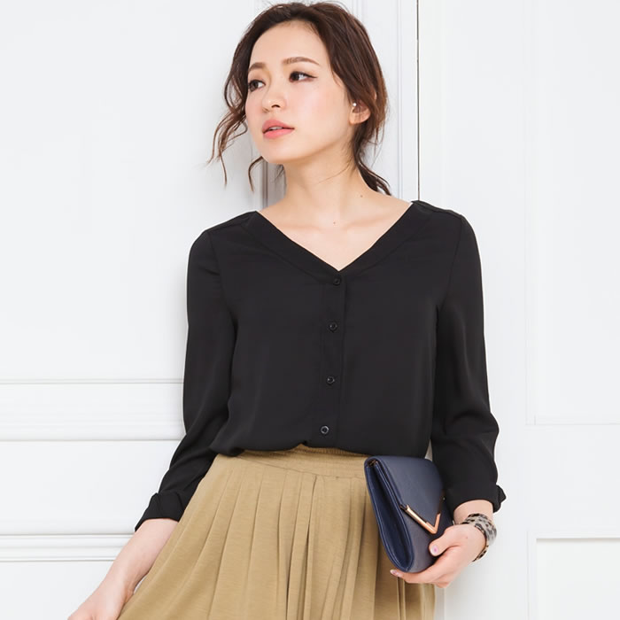 aquagarage ブラウスのサムネイル