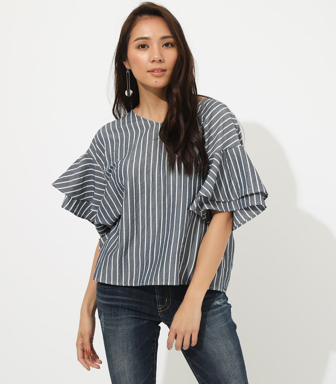 バックリボンフリルブラウス[品番：AZLW0015300]｜AZUL BY  MOUSSY（アズールバイマウジー）のレディースファッション通販｜SHOPLIST（ショップリスト）