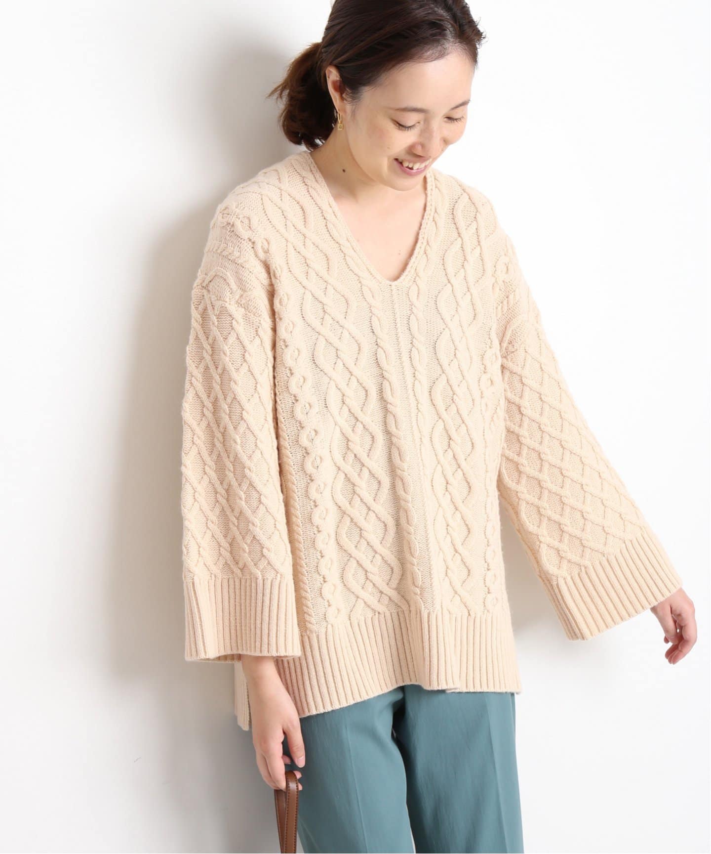 SLOBE IENA スローブイエナ】アラン編みVネックニット◇[品番：BYCW0000776]｜B.C  STOCK（ベーセーストック）のレディースファッション通販｜SHOPLIST（ショップリスト）