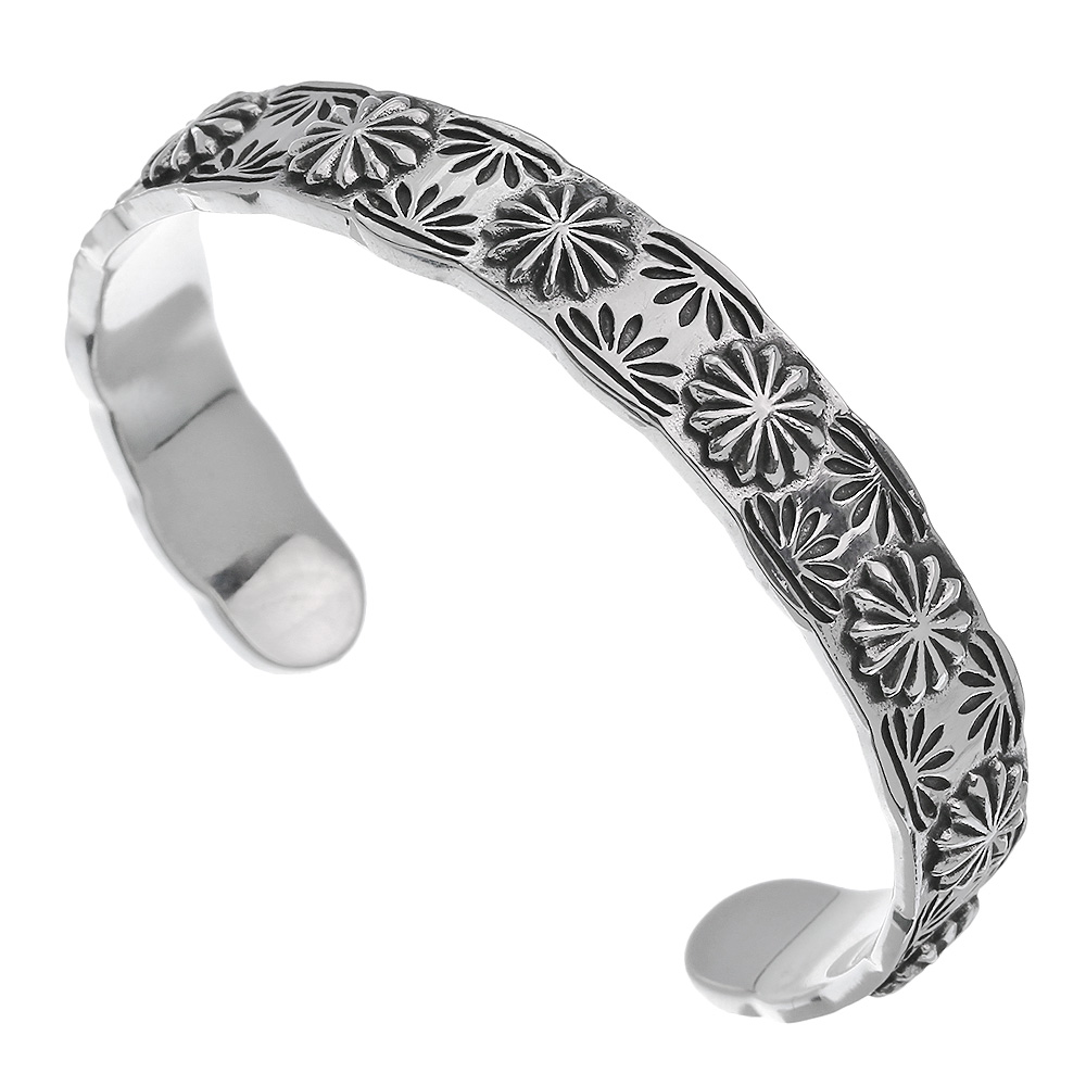 ネイティブフラワーバングルシルバーアクセサリーブレスレットメンズbinichビニ 品番 Ctra シルバーアクセサリーbinich シルバーアクセサリービニッチ のメンズファッション通販 Shoplist ショップリスト
