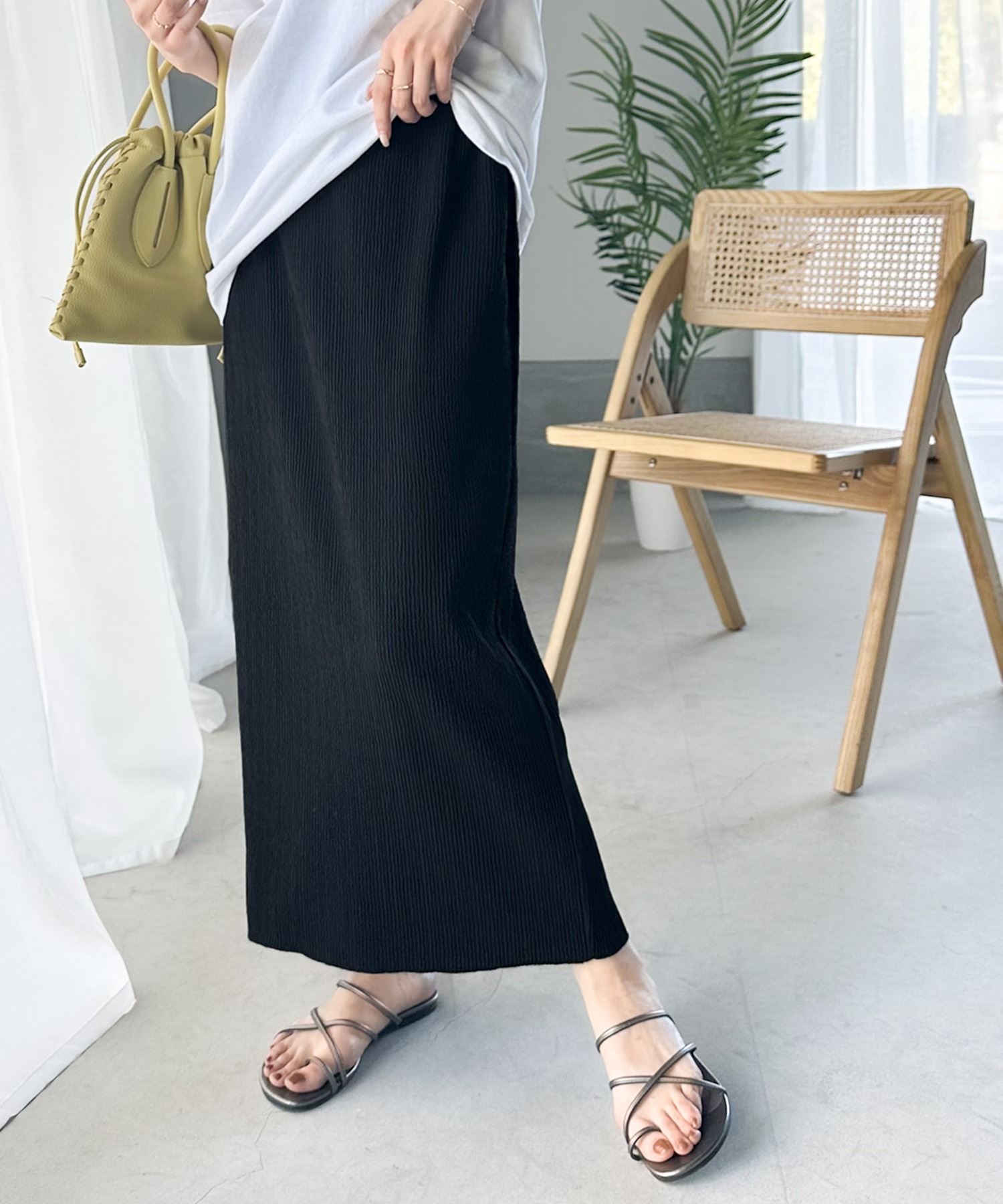 春のコレクション 新品タグ付き エリザ 日本製 刺繍スカート ELISA