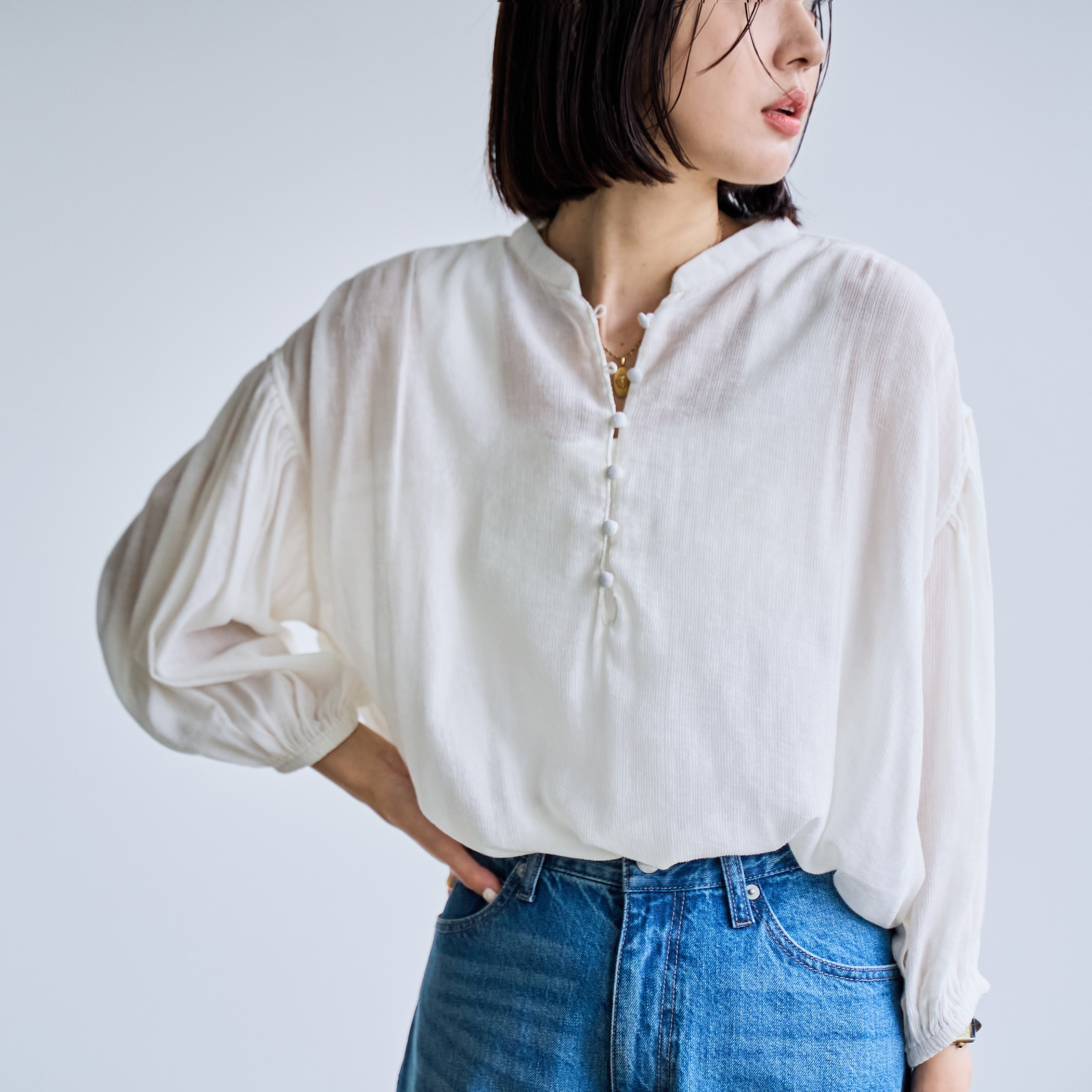 クレープボリュームバンドカラーブラウス[品番：COEW0005417]｜coen  