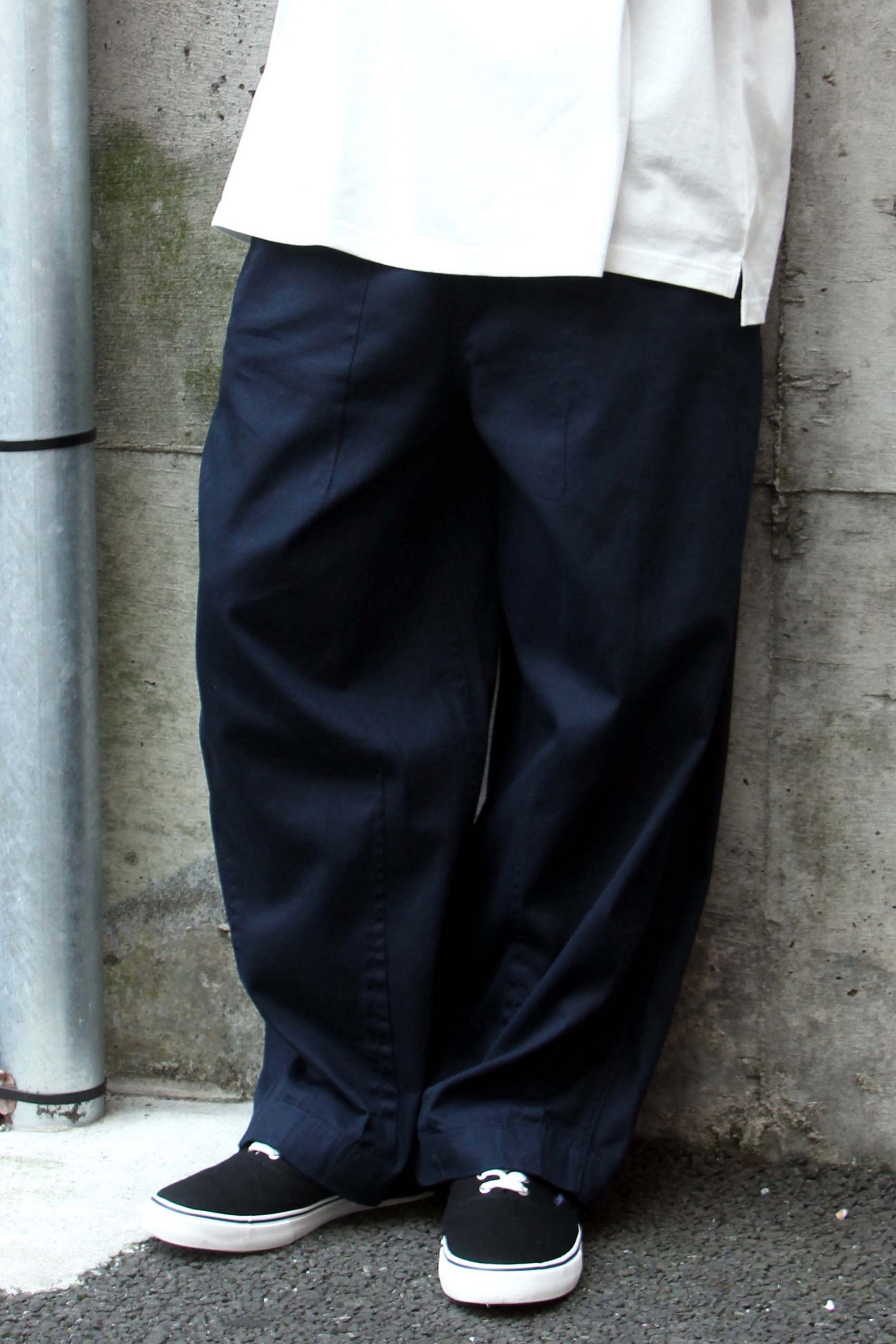 UNDERCOVER ヘリンボーンストライプダーツワイドスラックス