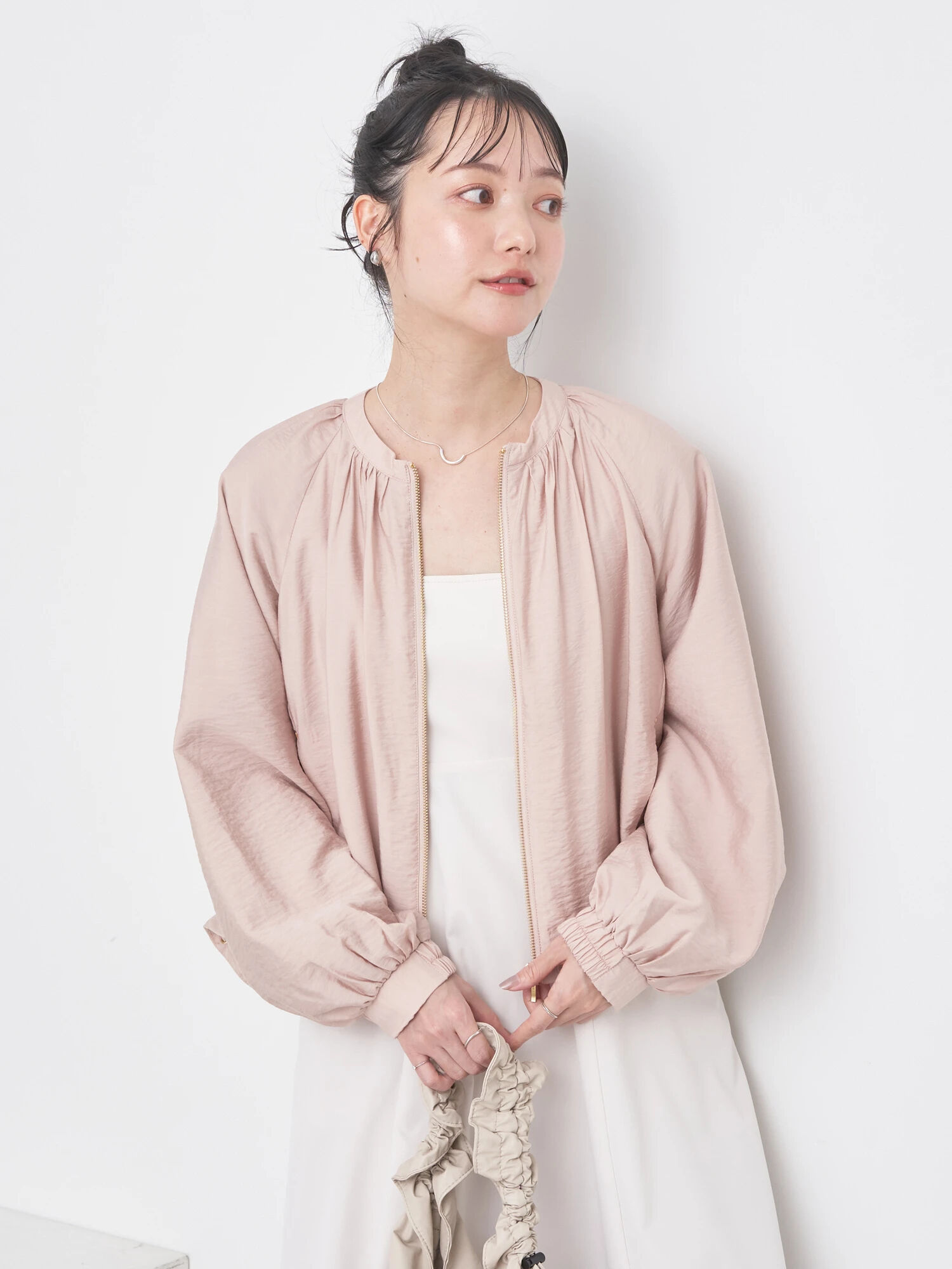 ノーカラーショートブルゾン[品番：EMEW0043158]｜earth music&ecology  