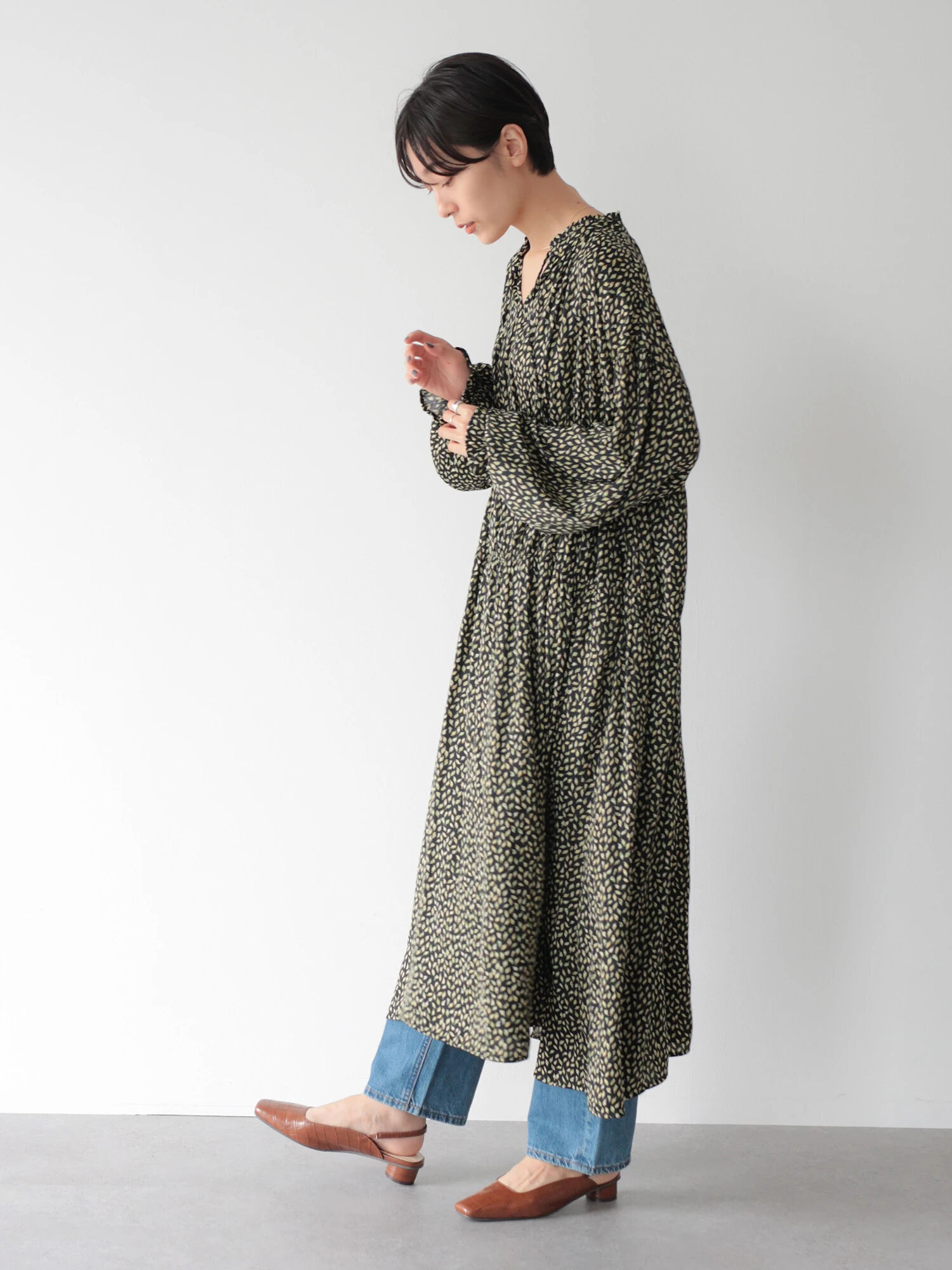 スキッパーティアードワンピース 品番 Ehew American Holic アメリカンホリック のレディースファッション通販 Shoplist ショップリスト