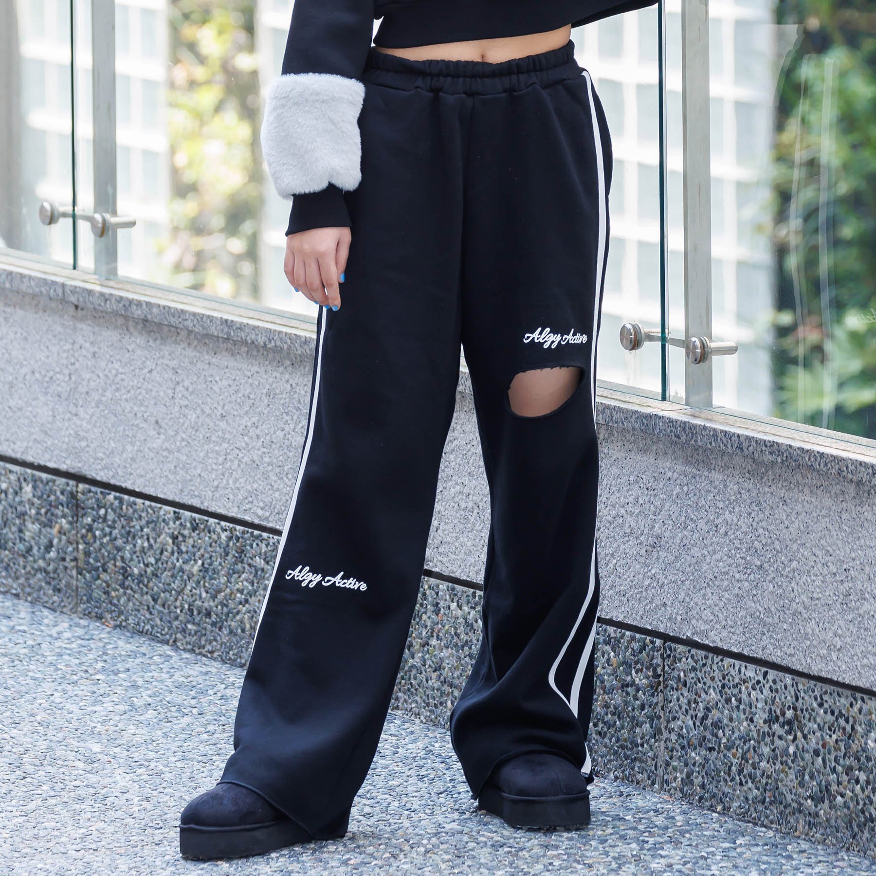 Alo Yoga☆アロー☆新品☆タグ付☆accolade スウェットパンツS35 Accolade Sweatpant - Black | ALO