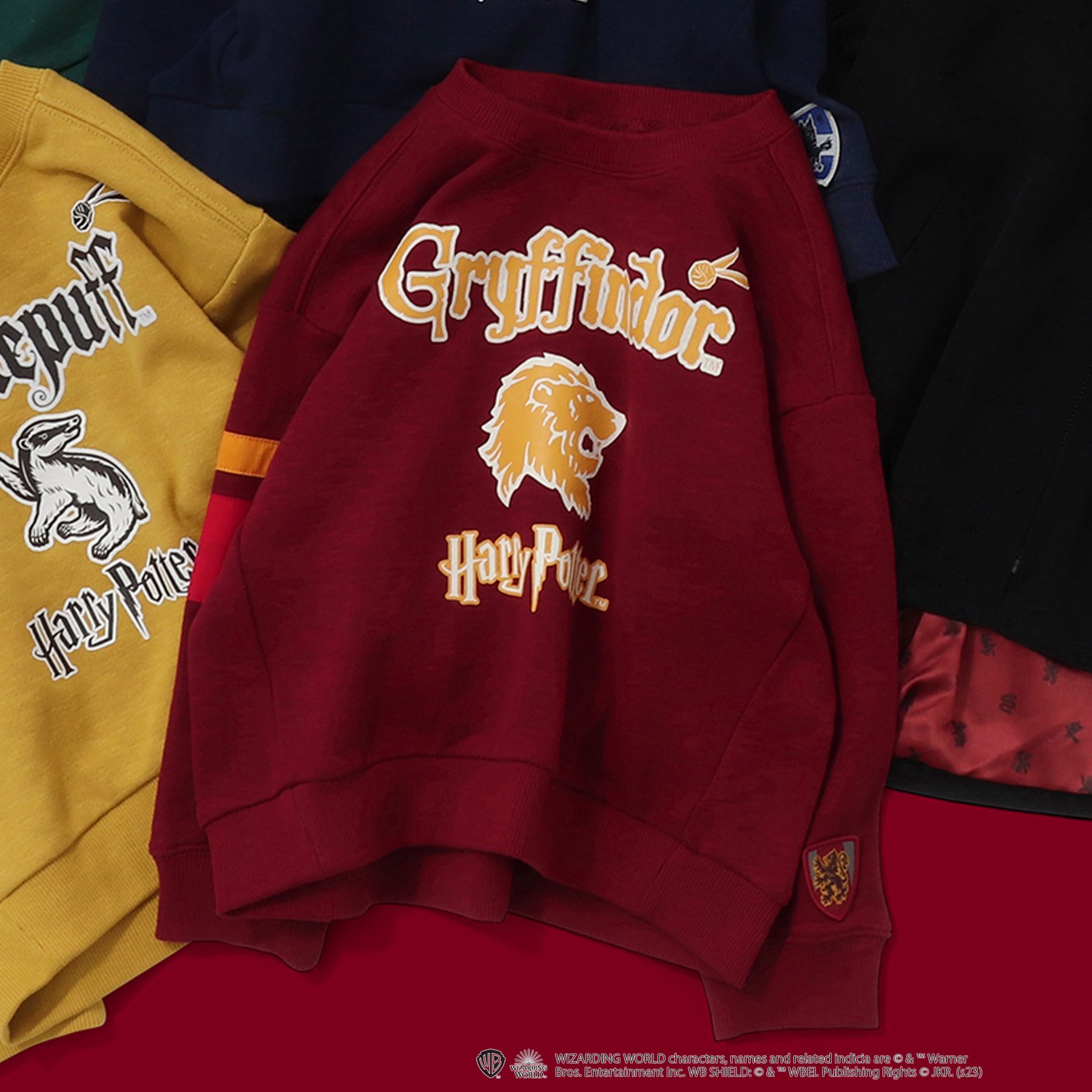 F.O.Online Store トレーナーのサムネイル