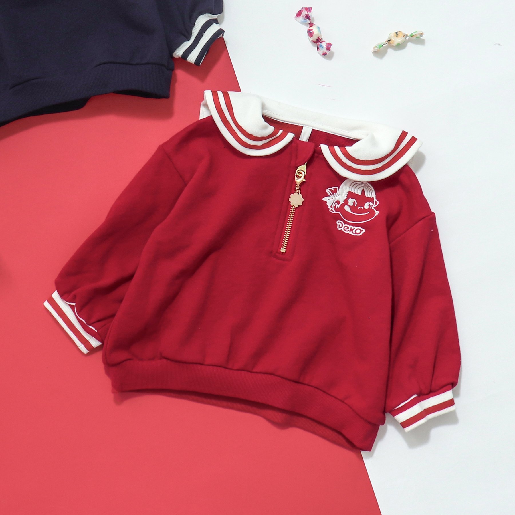 F.O.Online Store トレーナーのサムネイル