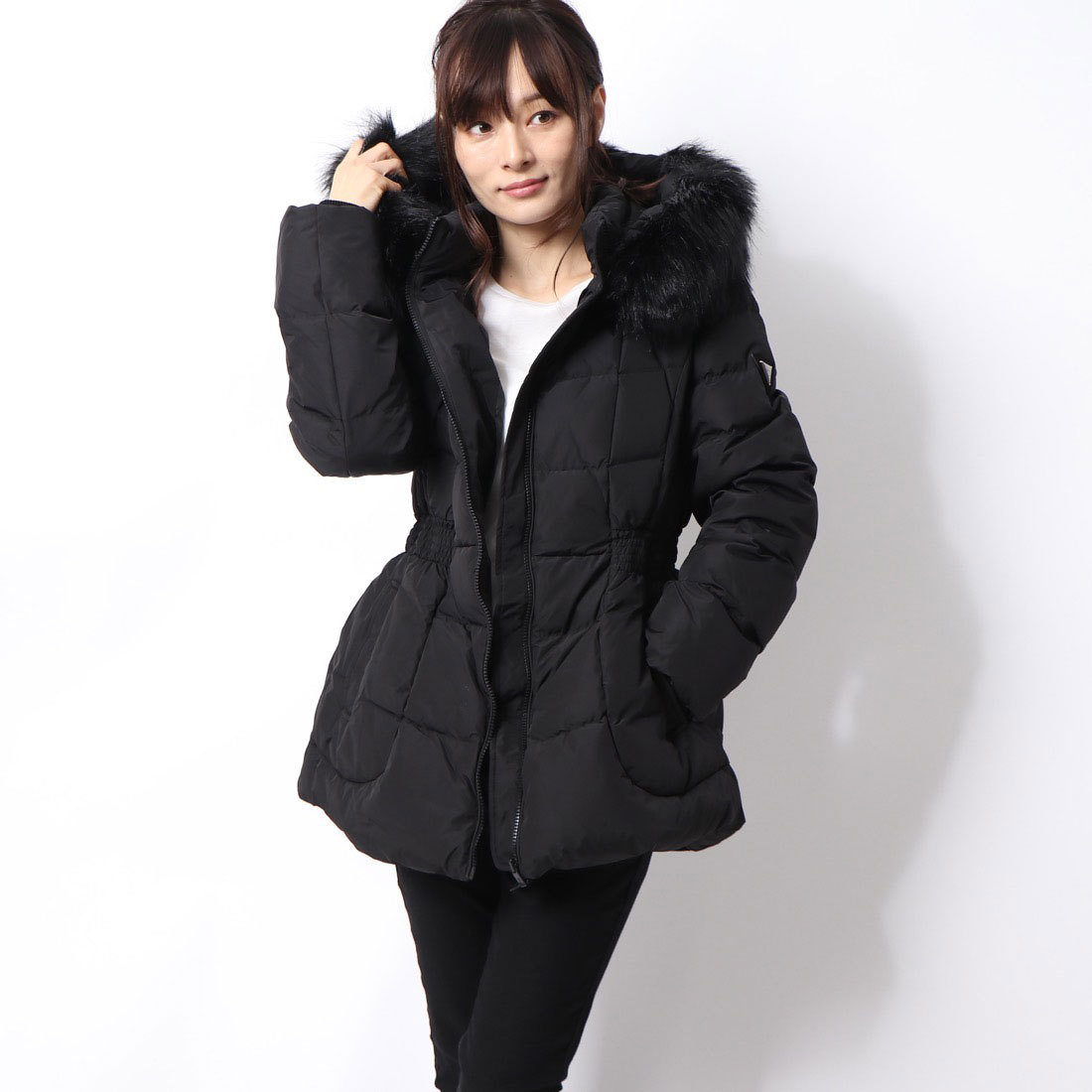 [GUESS] FUR HOODED DOWN JACKET[品番：GUEW0004191 