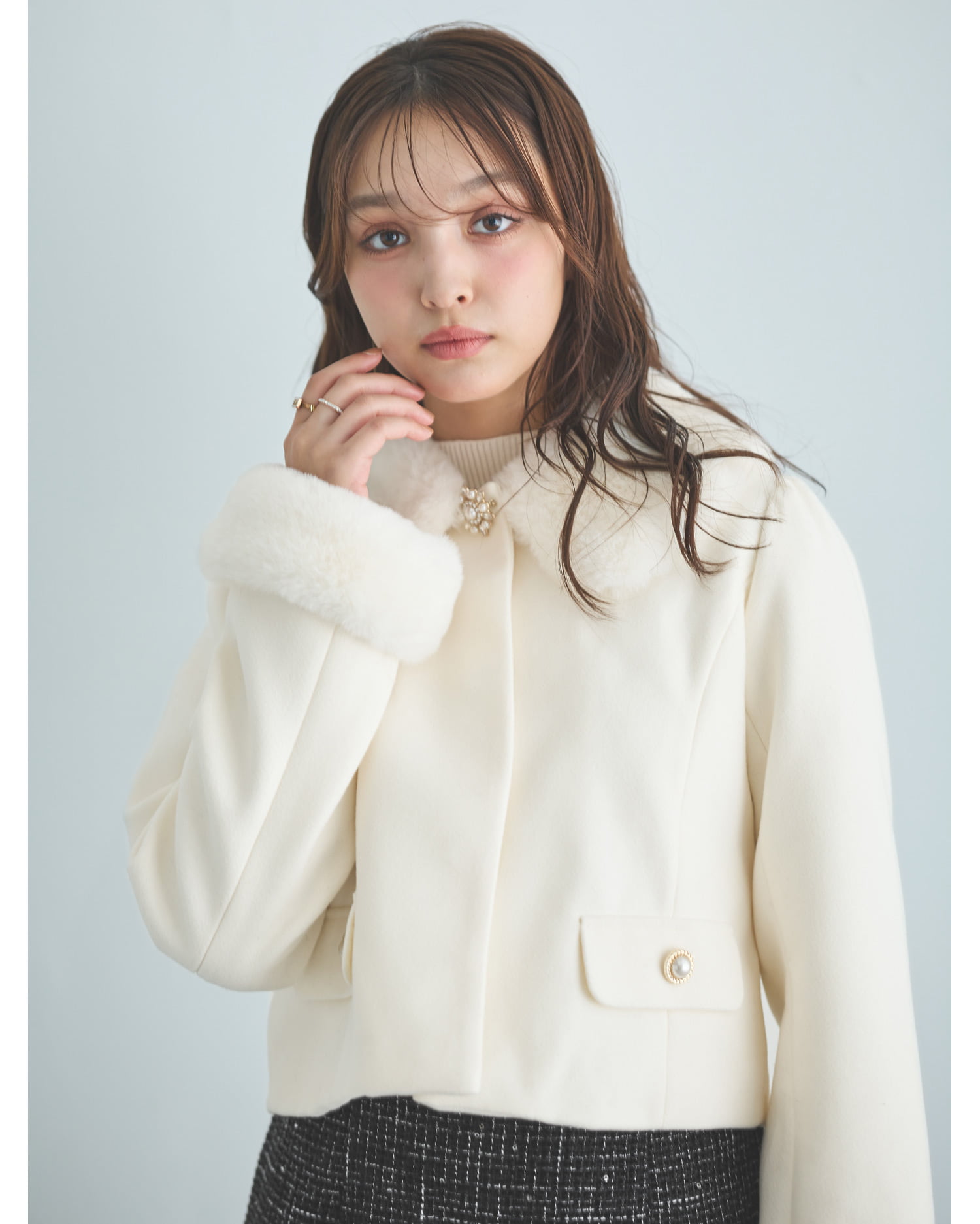 4WAYビジューボタンショートCT[品番：INGW0010442]｜INGNI  （イング）のレディースファッション通販｜SHOPLIST（ショップリスト）
