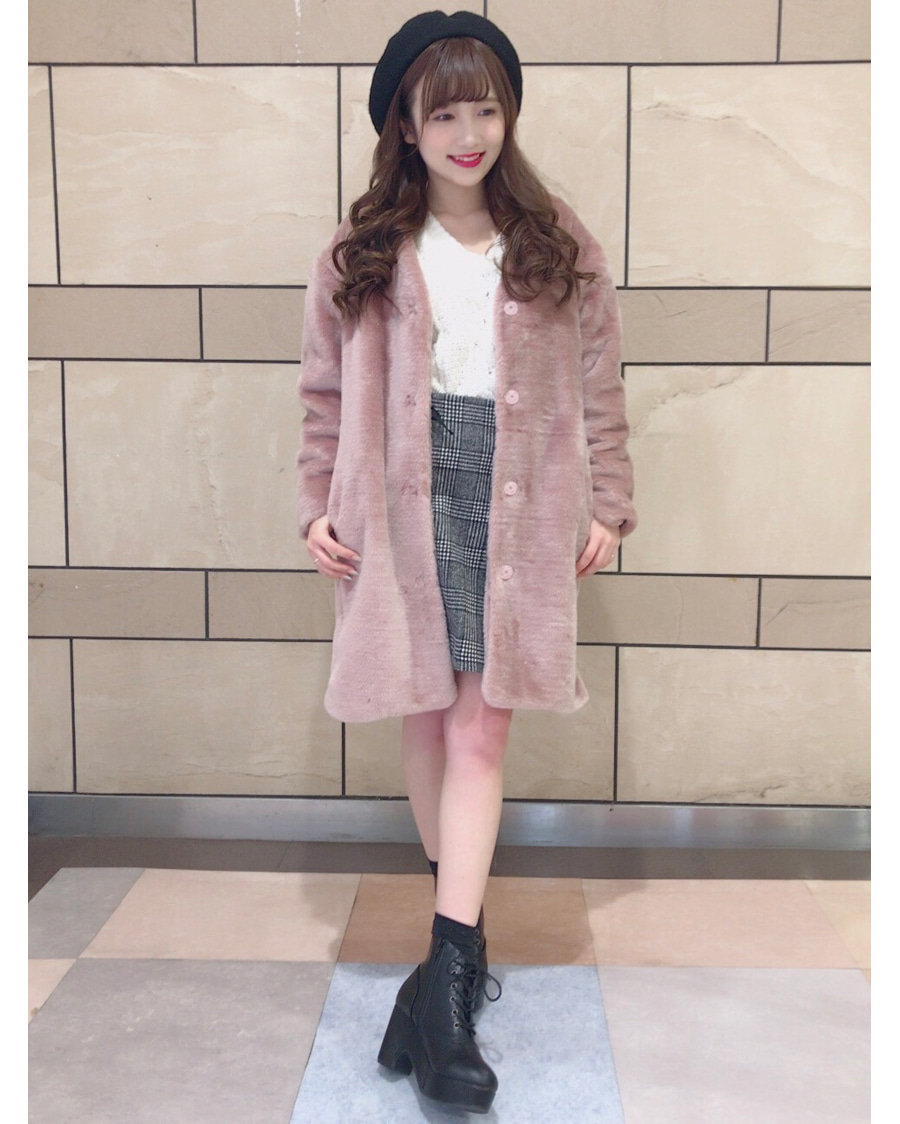 17aw ノーカラーフェイクファーct 品番 Ingw Ingni イング のレディースファッション通販 Shoplist ショップリスト