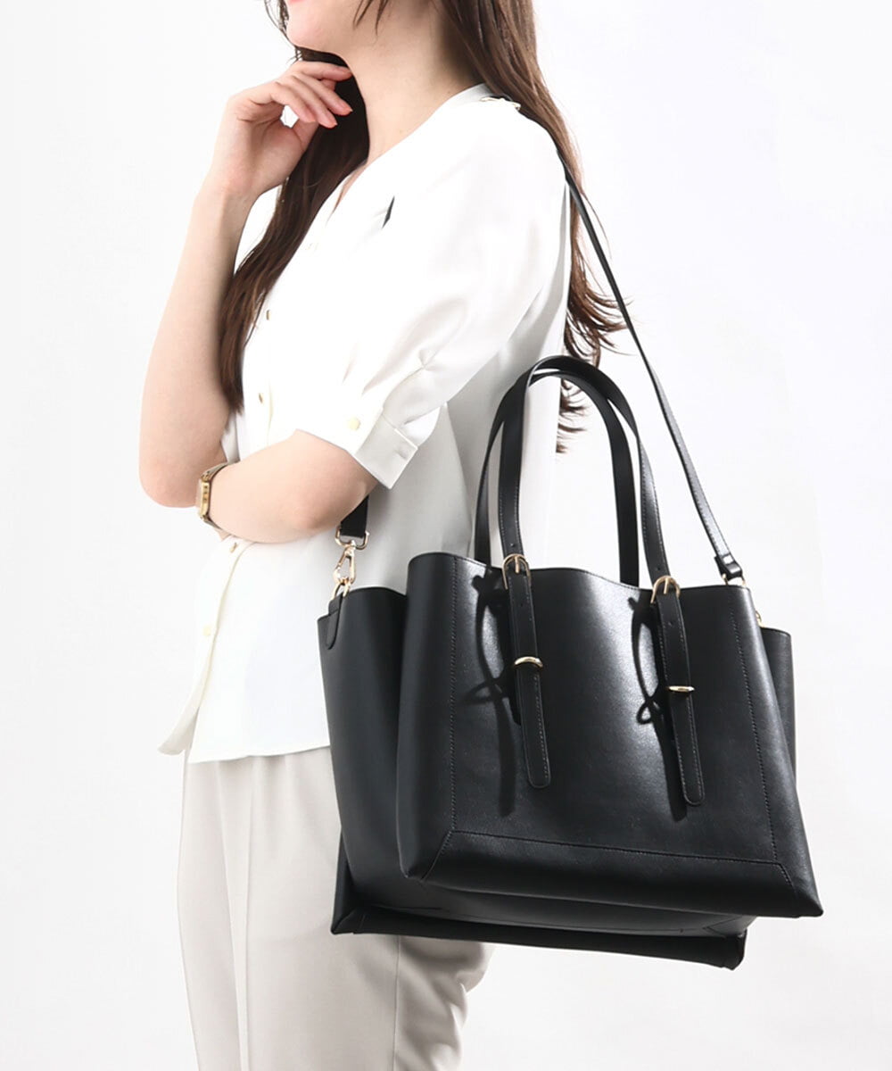 【2WAY】ベルトハンドルスクエアトートバッグ[品番：ITKW0016917]｜MK MICHEL KLEIN  BAG（エムケーミッシェルクランバッグ）のレディースファッション通販｜SHOPLIST（ショップリスト）