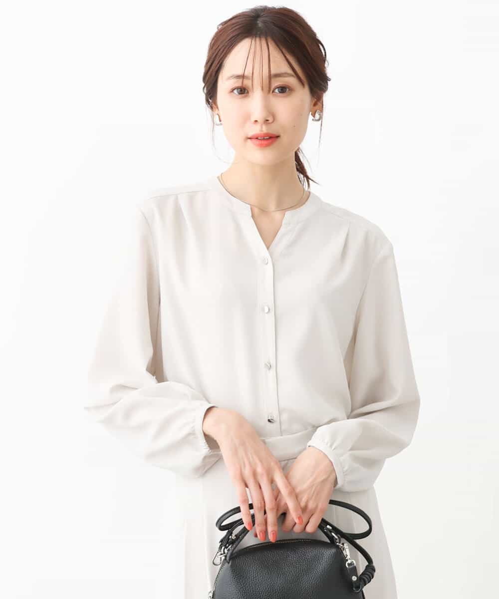 キーネックデザインブラウス/洗える[品番：ITKW0016308]｜MK MICHEL 