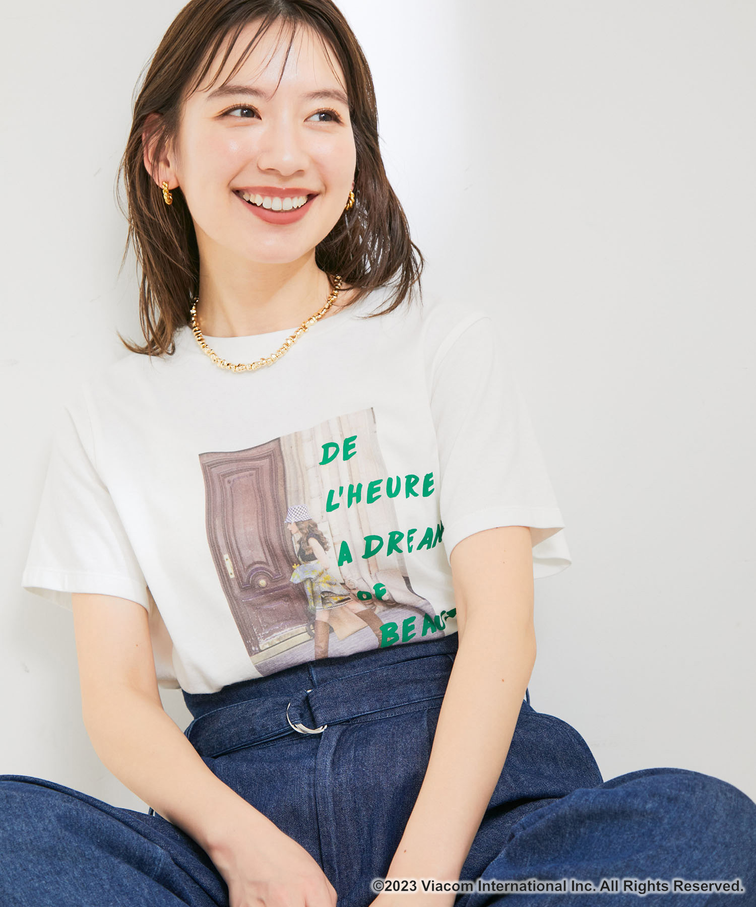 エミリー、パリへ行く』コラボレーションフォトTシャツ【洗える】[品番