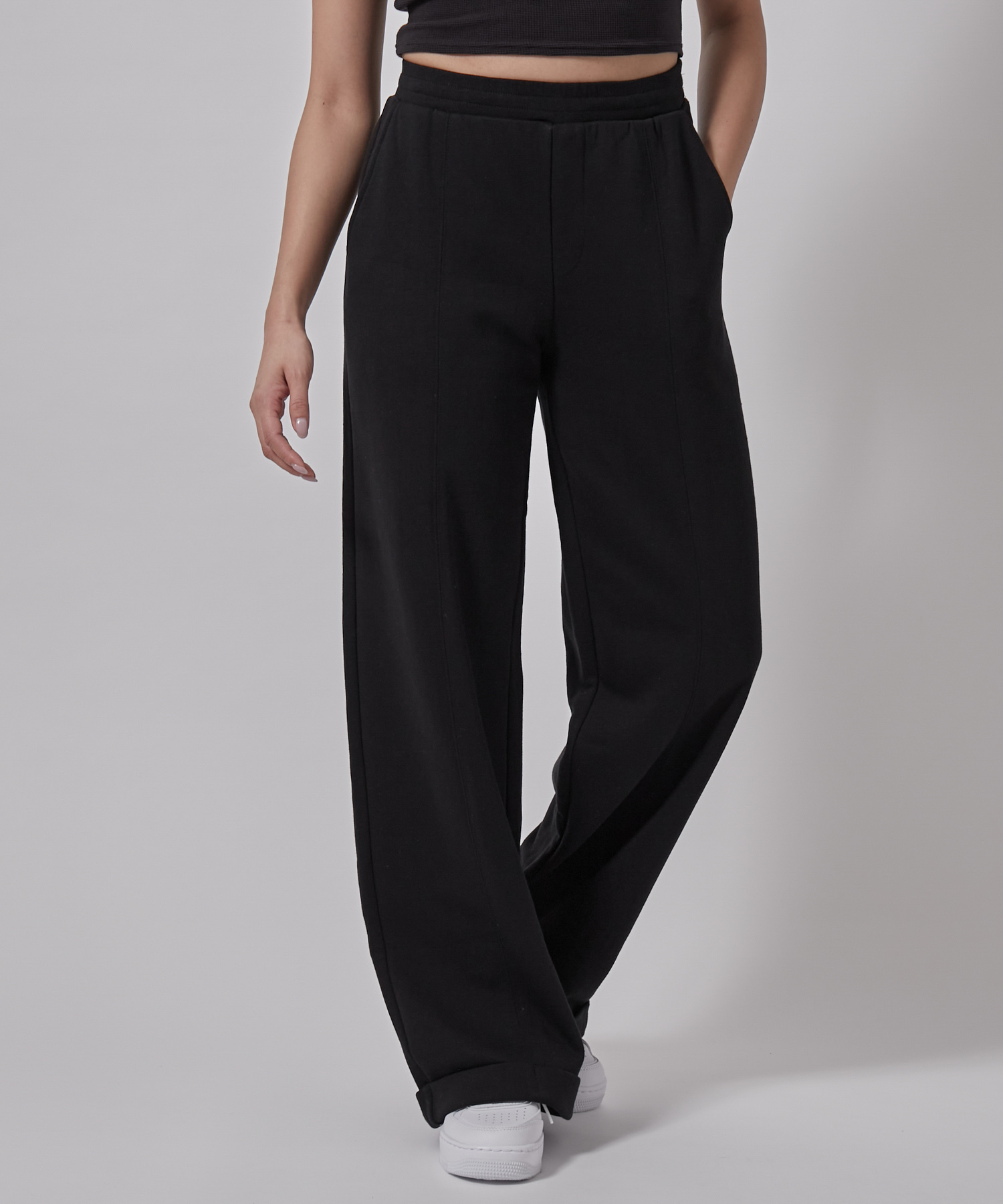 alo HIGH-WAIST TROUSER WIDE LEG PANT[品番：NGOW0035424]｜NERGY 