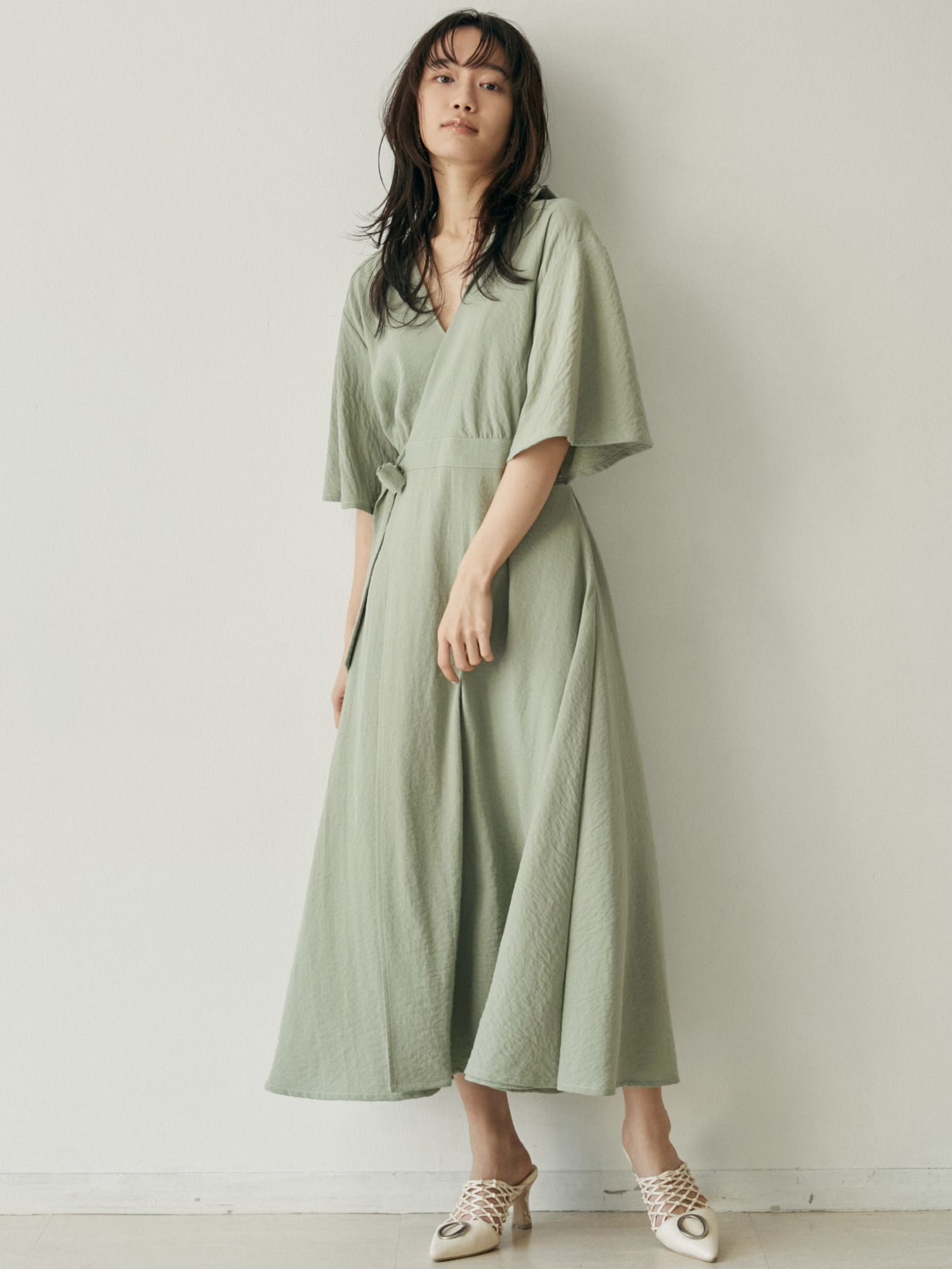 時間指定不可 国内発送 関税込 kasha オフショルダーシアーワンピース 在庫処分特価