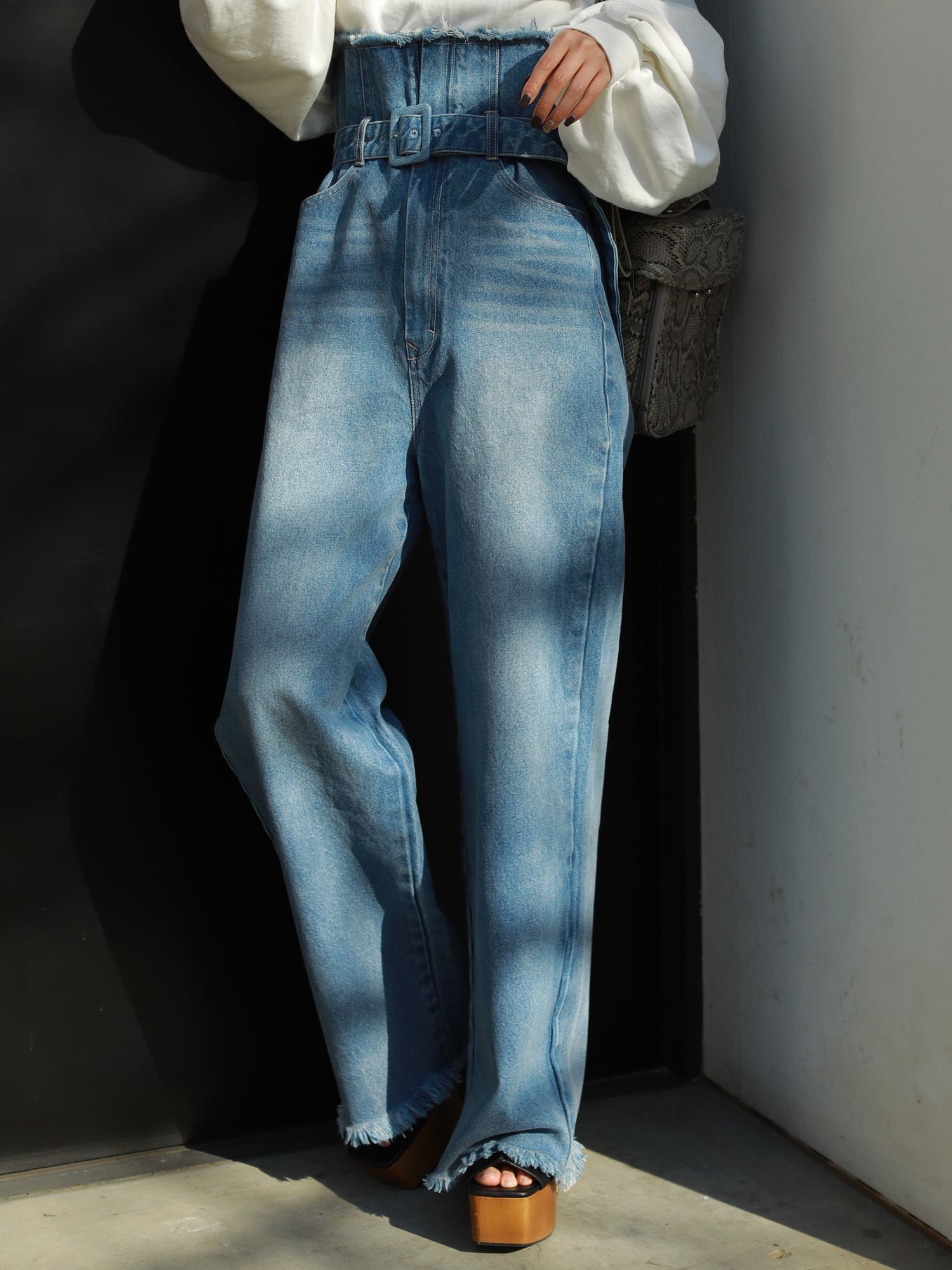 2WAYスーパーハイウエストワイドジーンズ[品番：MKSW0013125]｜EMODA（エモダ ）のレディースファッション通販｜SHOPLIST（ショップリスト）