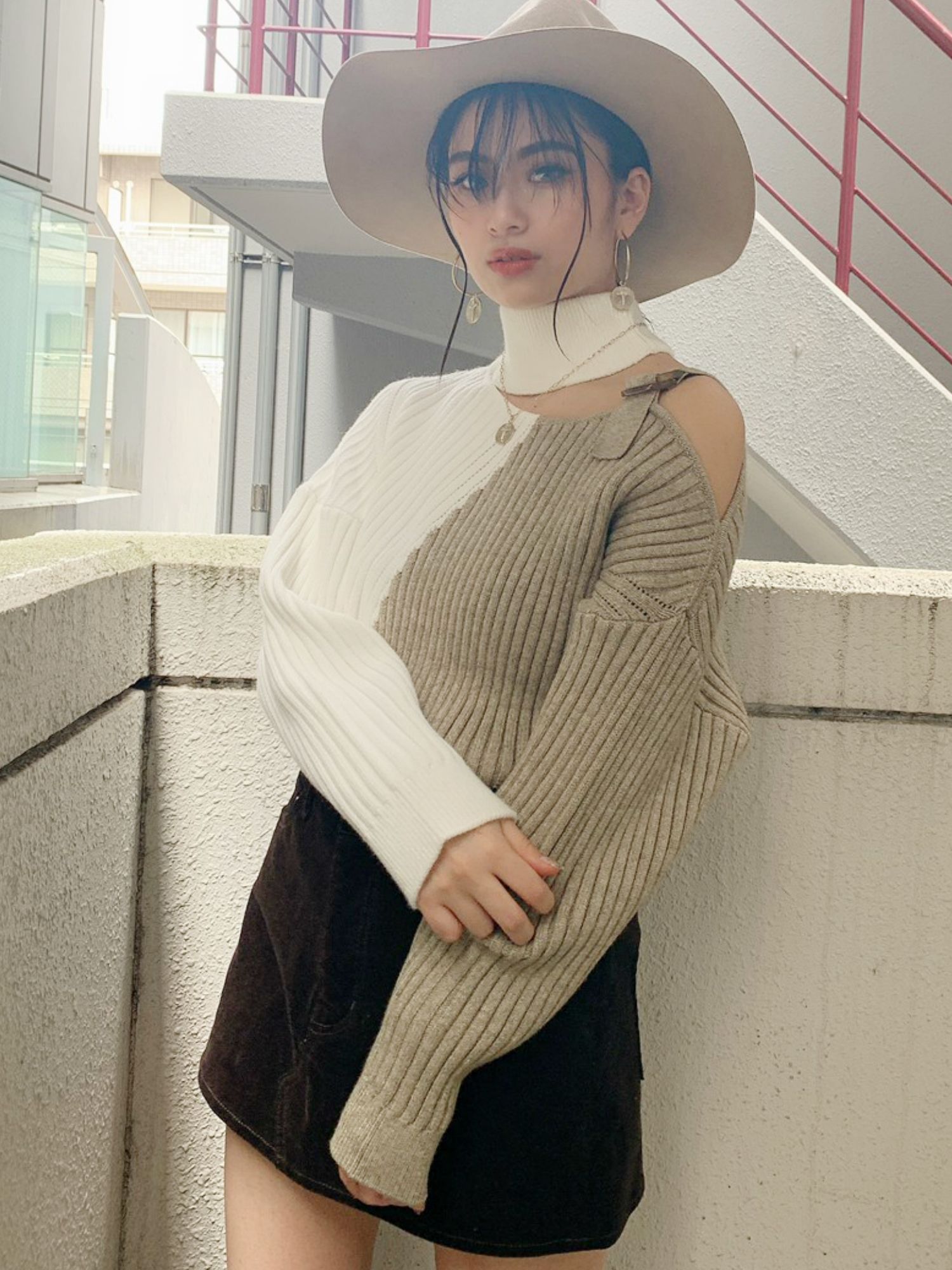 GYDA ダイアゴナルニット ブラック