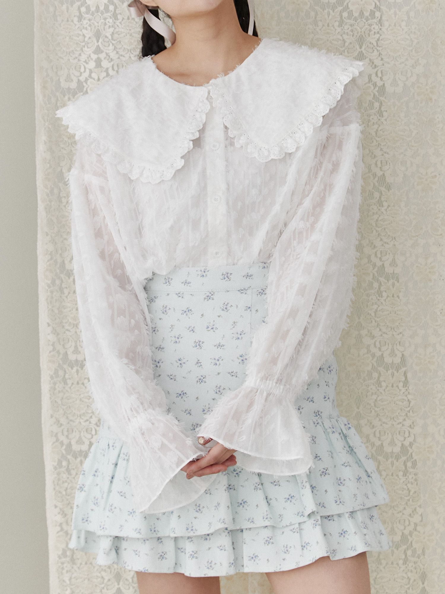 fluffy stripeフリルカラーブラウス[品番：MKSW0058290]｜merry jenny 