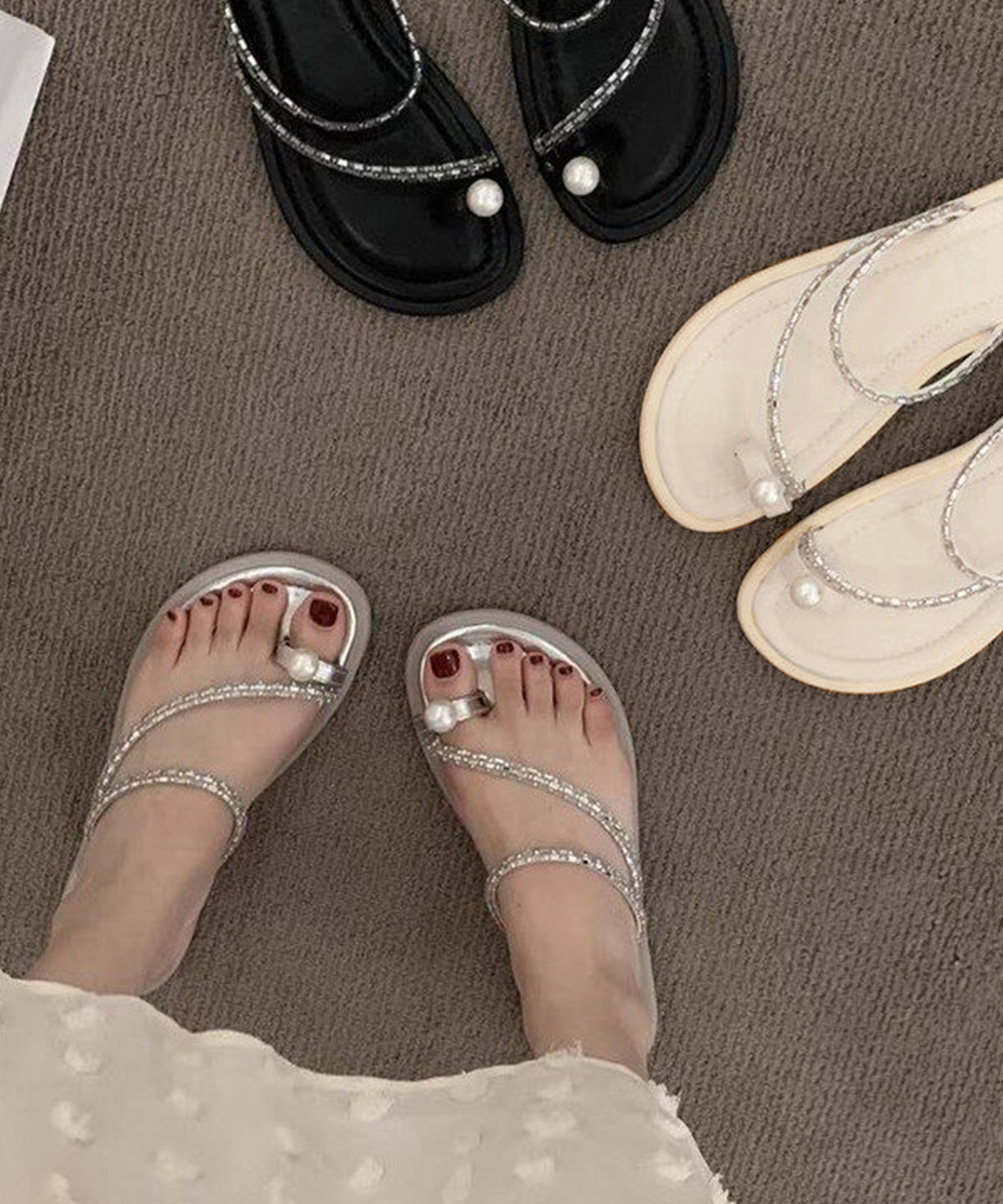 MARIAN】トングサンダル◇ 通常価格¥18,700 多彩な MARIAN】トングサンダル◇ 通常価格¥18,700 多彩な