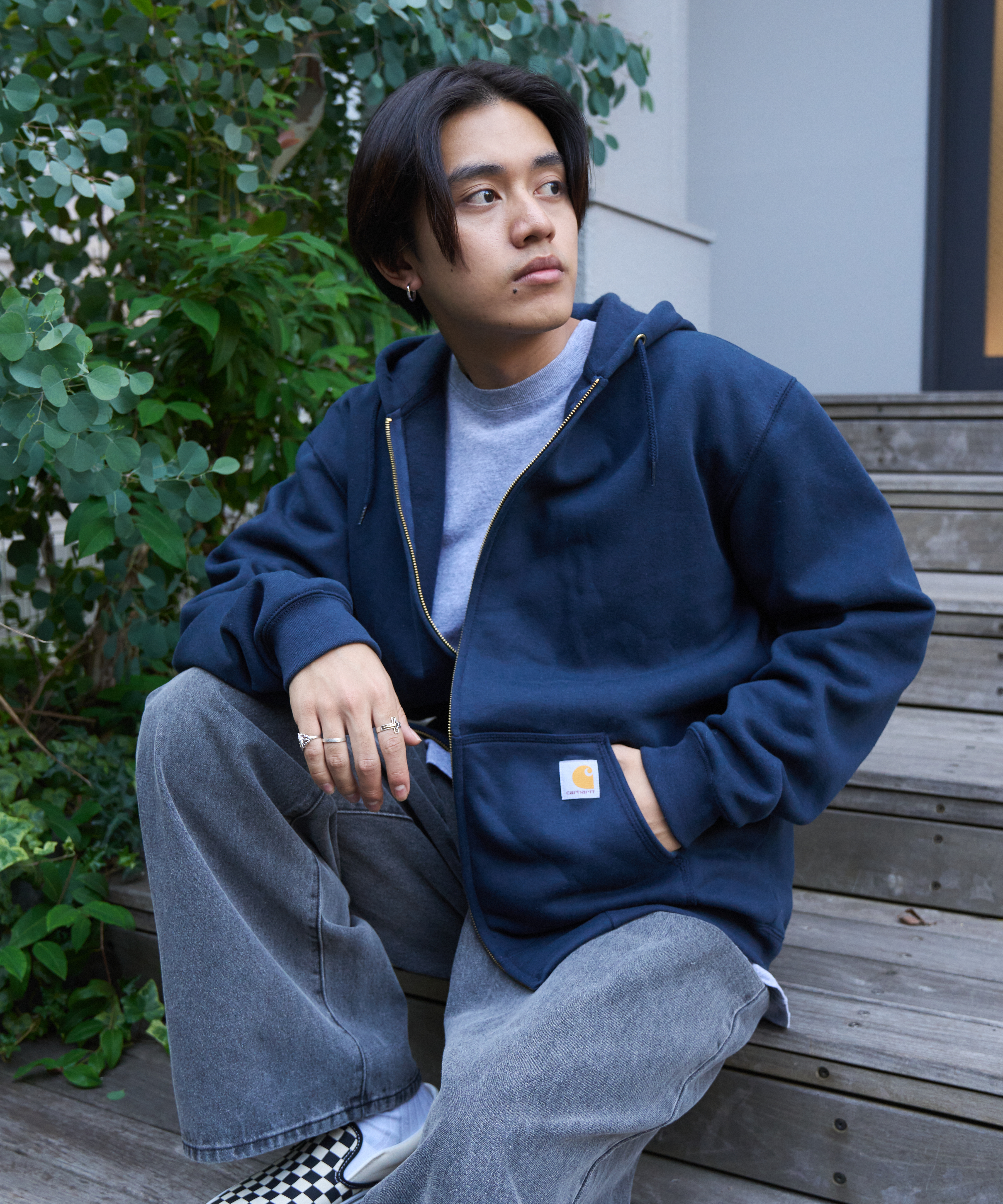 Carhartt カーハート ルーズフィットミッドウエイトZIPパーカー-