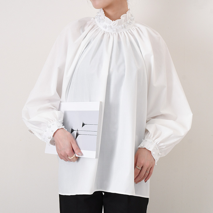 REAL STYLE ブラウスのサムネイル