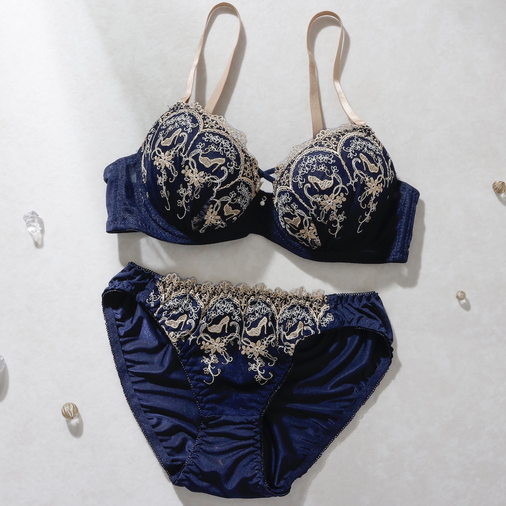 palissee ブラ&ショーツセットのサムネイル