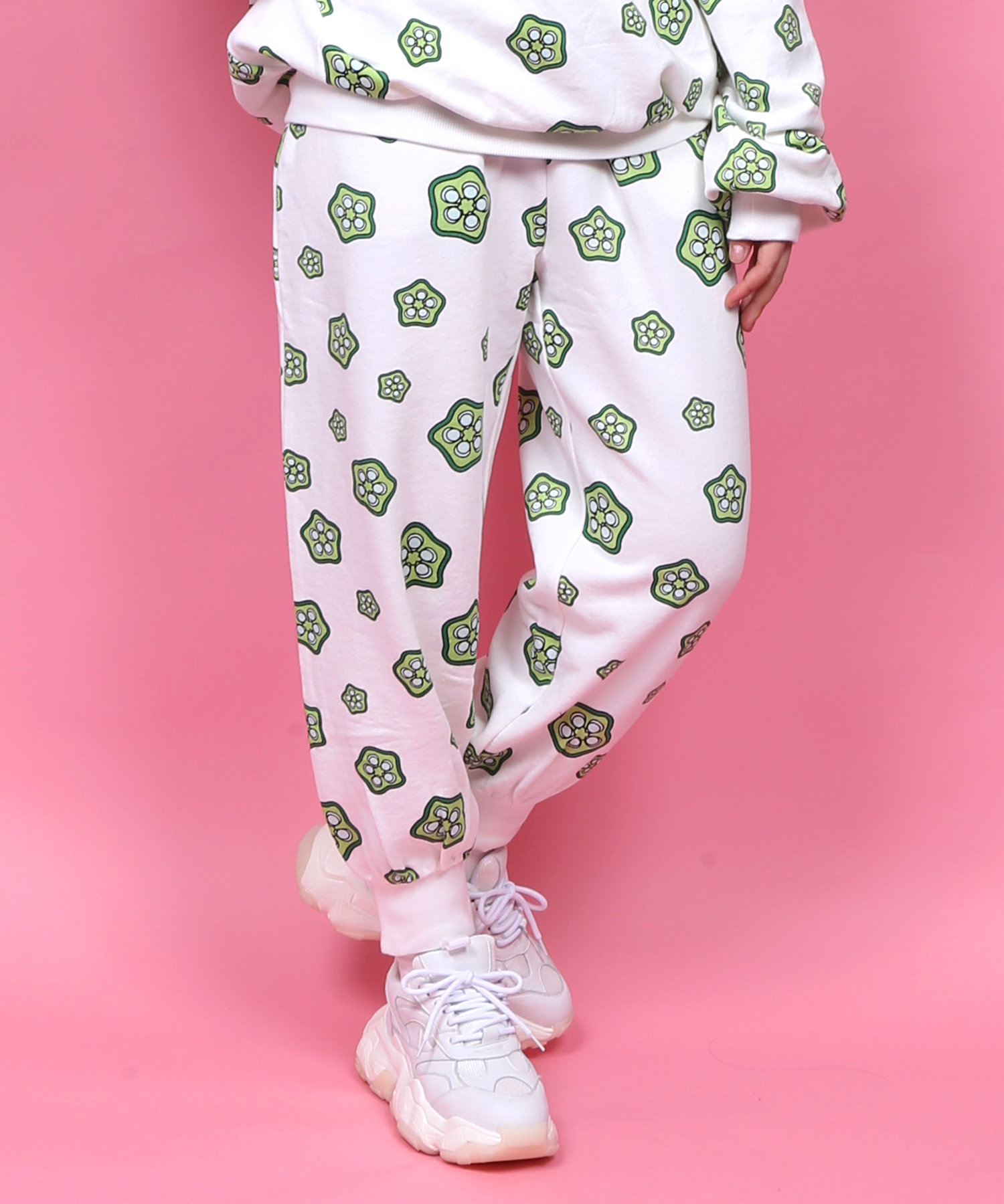 プレゼントを選ぼう！ 早い者勝ち racerworldwide ピンク スウェット