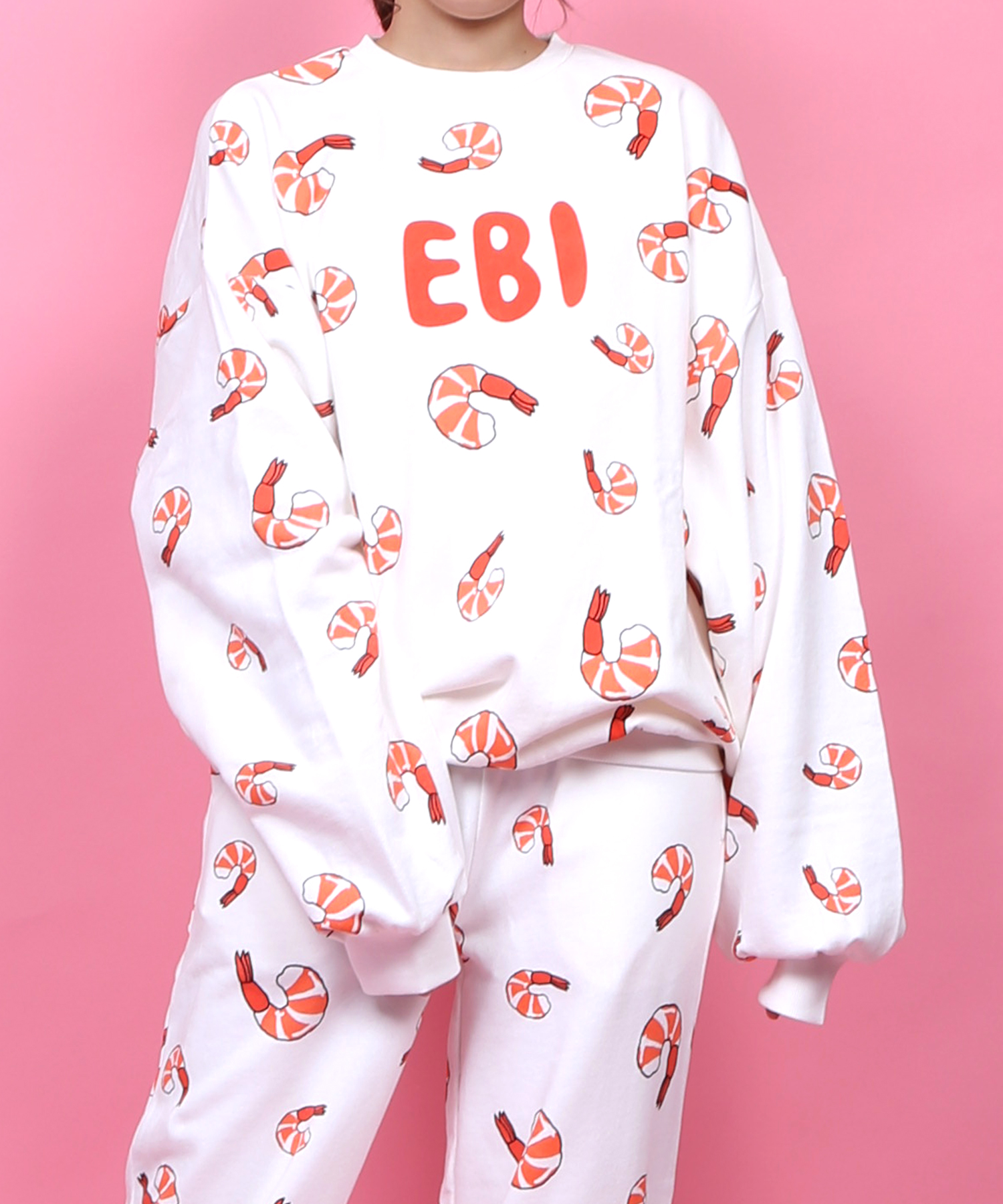 フード総柄スウェット (EBI XIAOLONBAO)[品番：PNYW0003719]｜PUNYUS