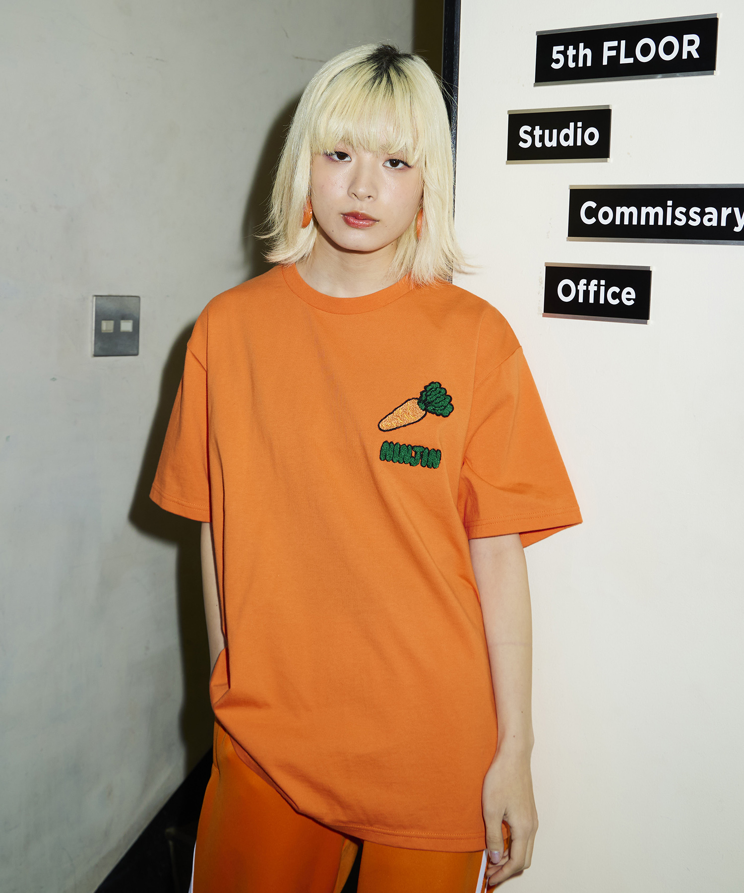 フードサガラ刺繍Tシャツ[品番：PNYW0004360]｜PUNYUS （プニュズ）のレディースファッション通販｜SHOPLIST（ショップリスト）