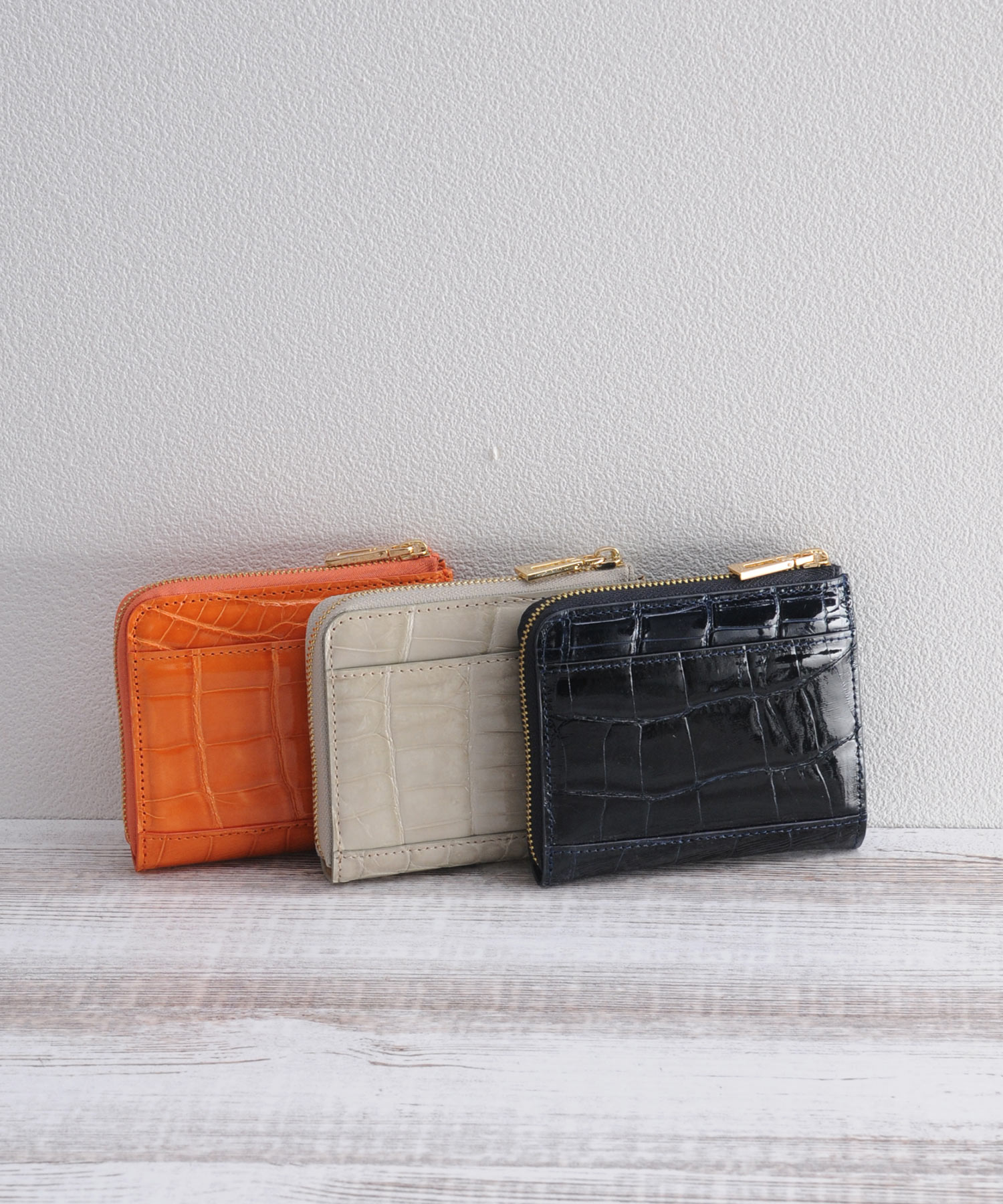 H05116 未使用品 vermilion クロコダイル ラウンド ウォレット