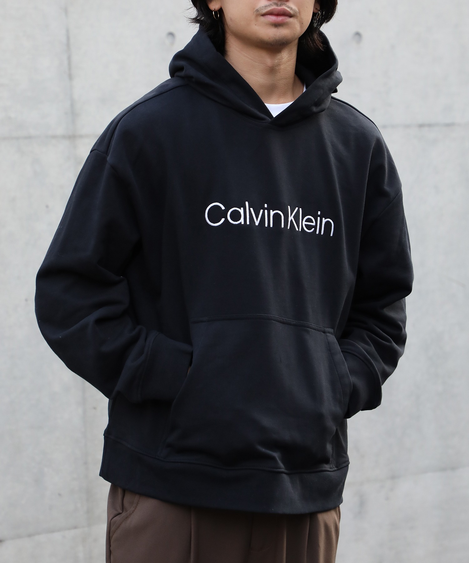 Calvin Kleinロゴ刺繍スウェットフーディパーカー 40HM231[品番 
