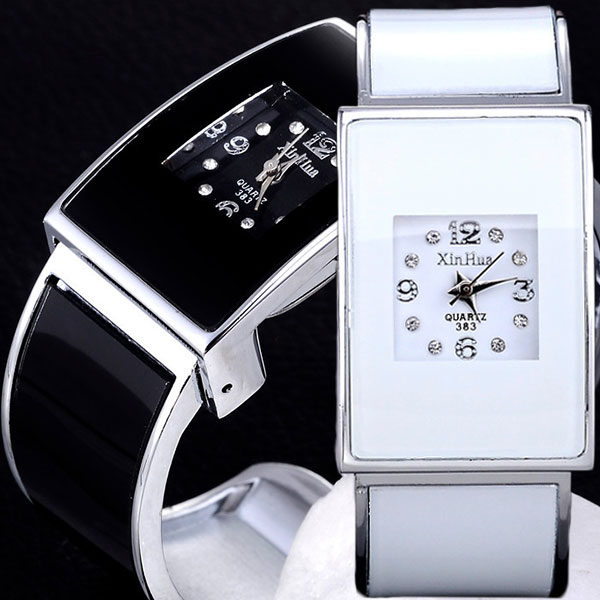 【公式】腕時計 - 腕時計アパレル雑貨小物のSP レクタンギュラー バングルウォッチ 存在感のあるシンプルデザインのレディース腕時計 AV034 通販 服 WHT SHOPLIST/ショップリスト