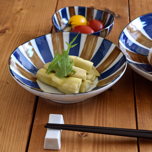 和食器 煮物浅鉢 青茶サビ十草和食器[品番：ADMH0001406]｜TABLE WARE  EAST（テーブルウェアイースト）のファッション通販｜SHOPLIST（ショップリスト）