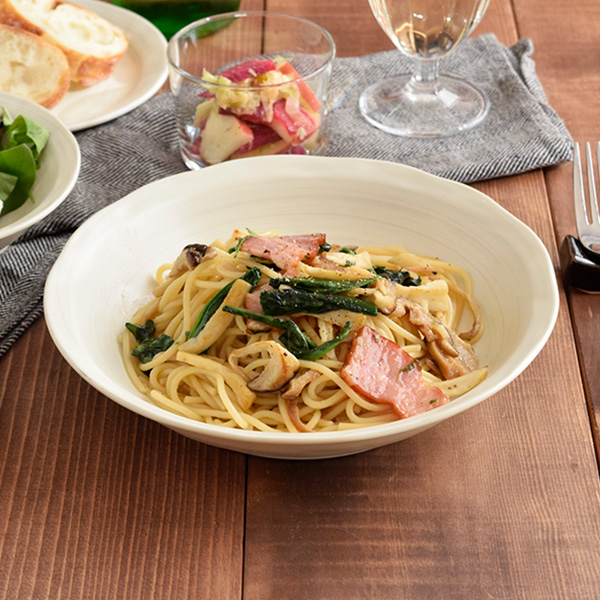 深さのあるパスタ皿 21cm 油滴ブラック カレー皿 和食器 お皿 深さのあるパスタ皿 21cm 油滴ブラック カレー皿 和食器 お皿