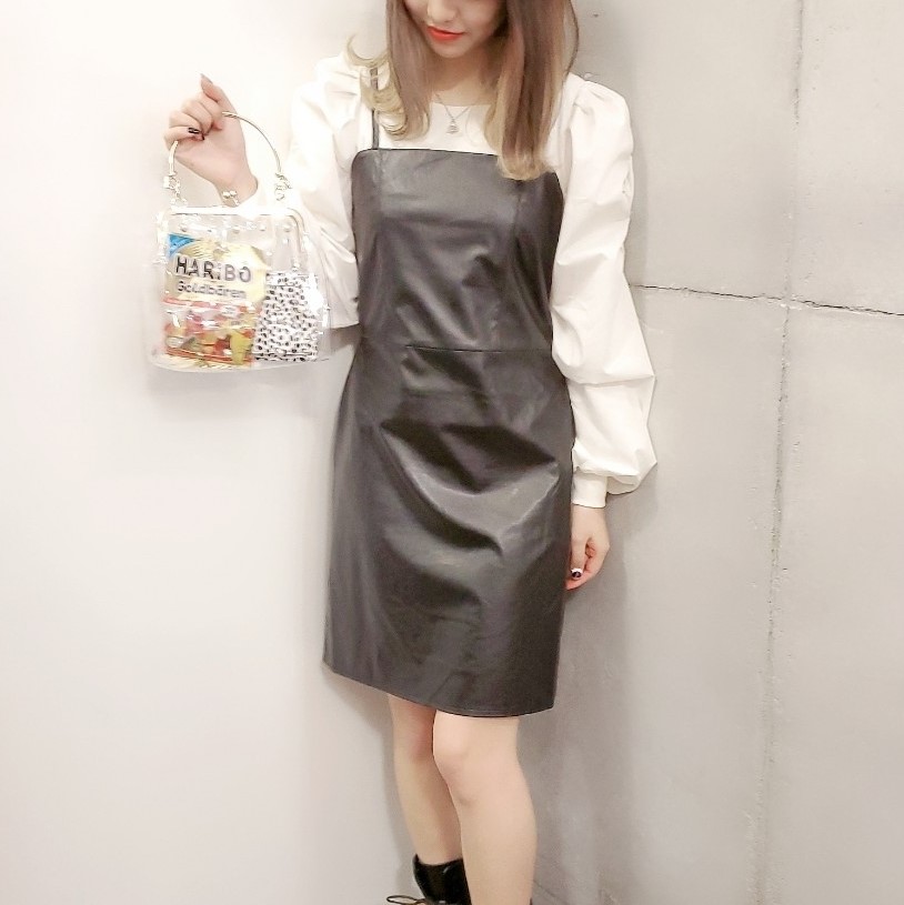 フェイクレザーミニワンピース [品番：WG010079129]｜WEGO【WOMEN