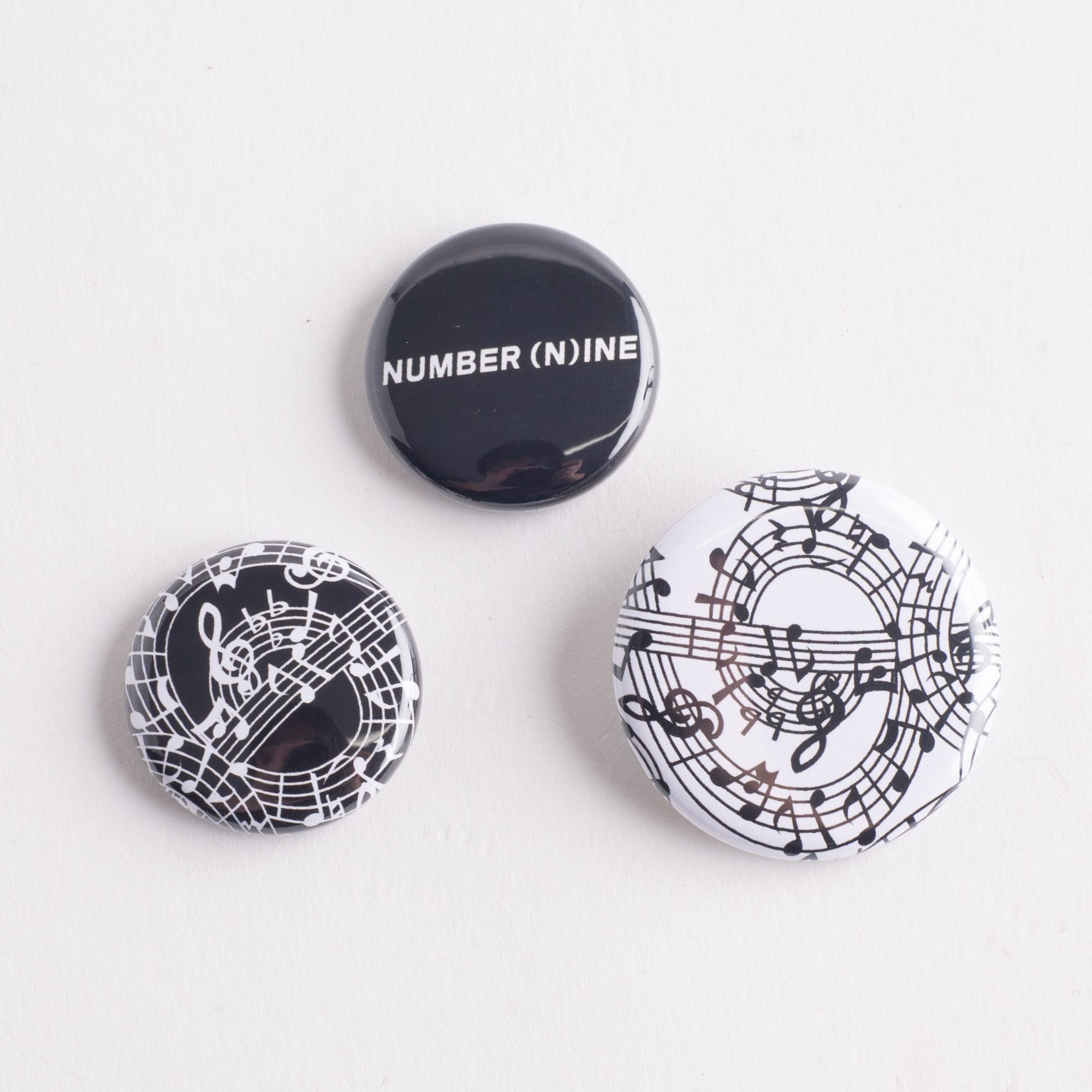 高品質の激安 Number N ine ナンバーナイン エンブレムピンバッジ