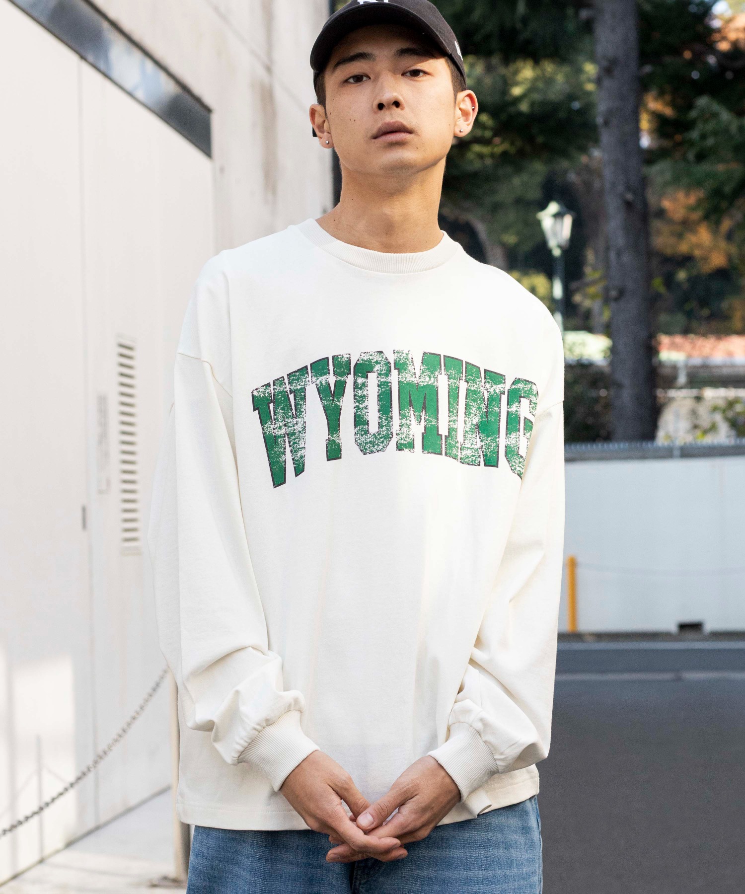 カレッジロゴBIGロンTシャツ[品番：WG010083464]｜WEGO