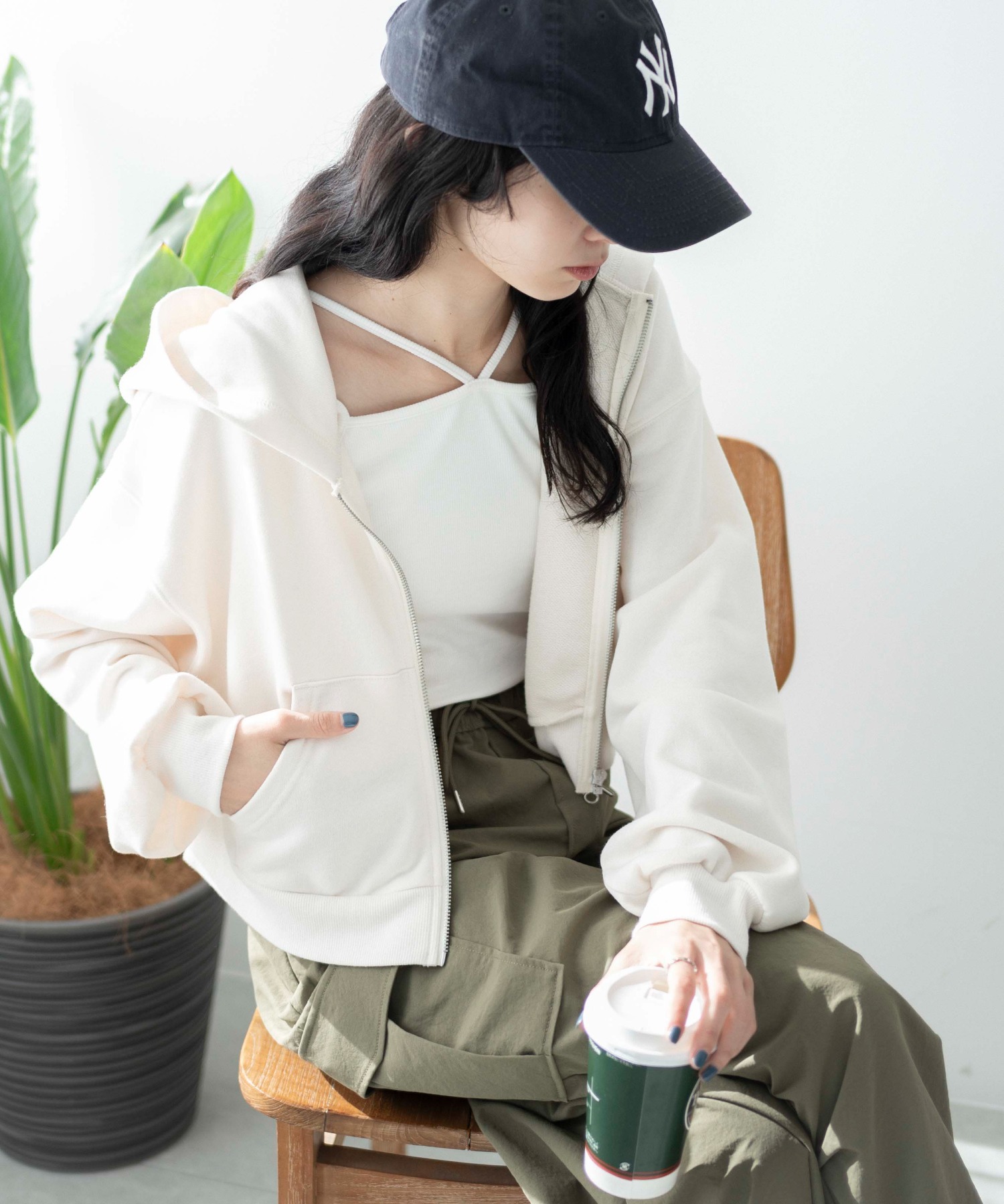 ショートジップパーカー[品番：WG010089569]｜WEGO【WOMEN】（ウィゴー